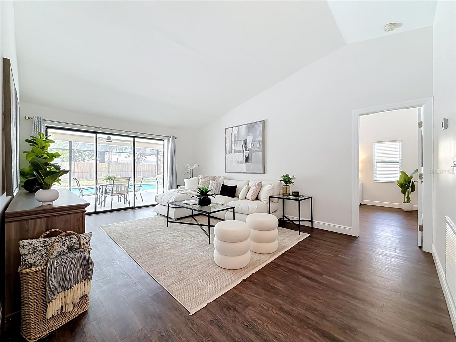 WYNWOODS LANDING - Residential