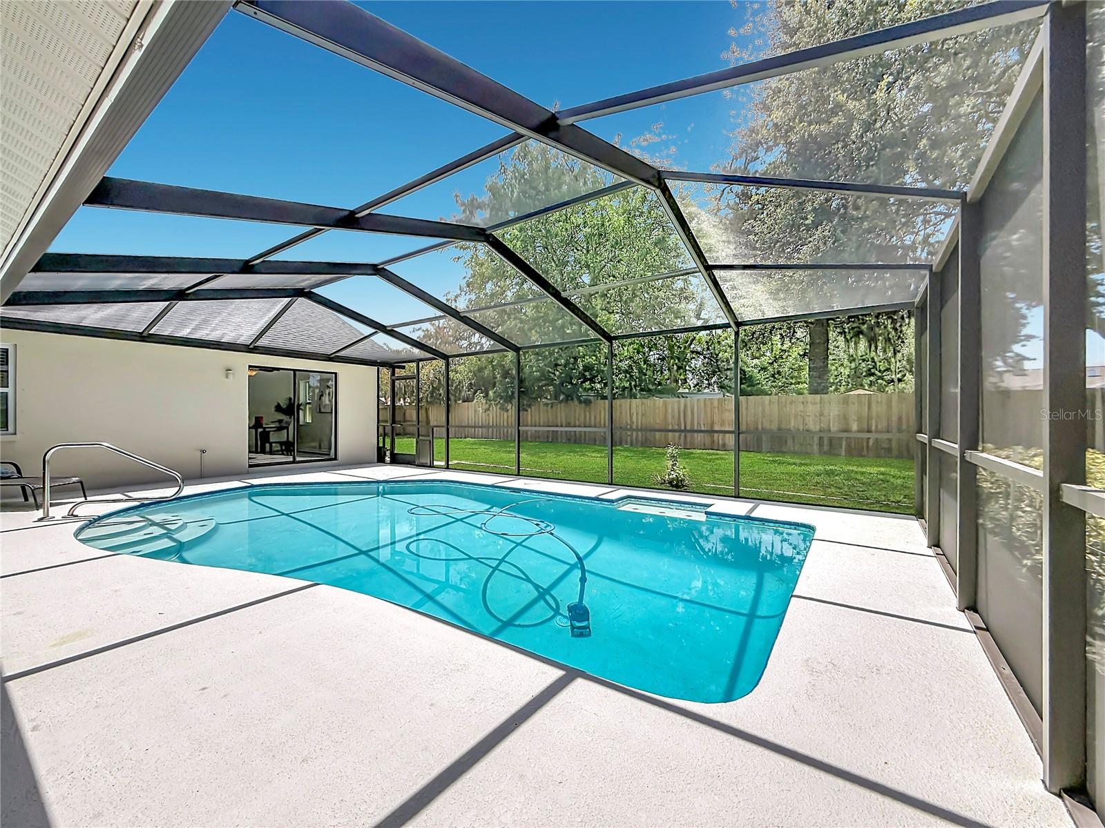 WYNWOODS LANDING - Residential