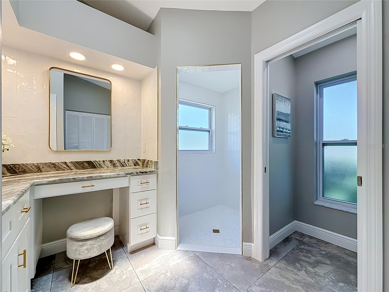 WYNWOODS LANDING - Residential