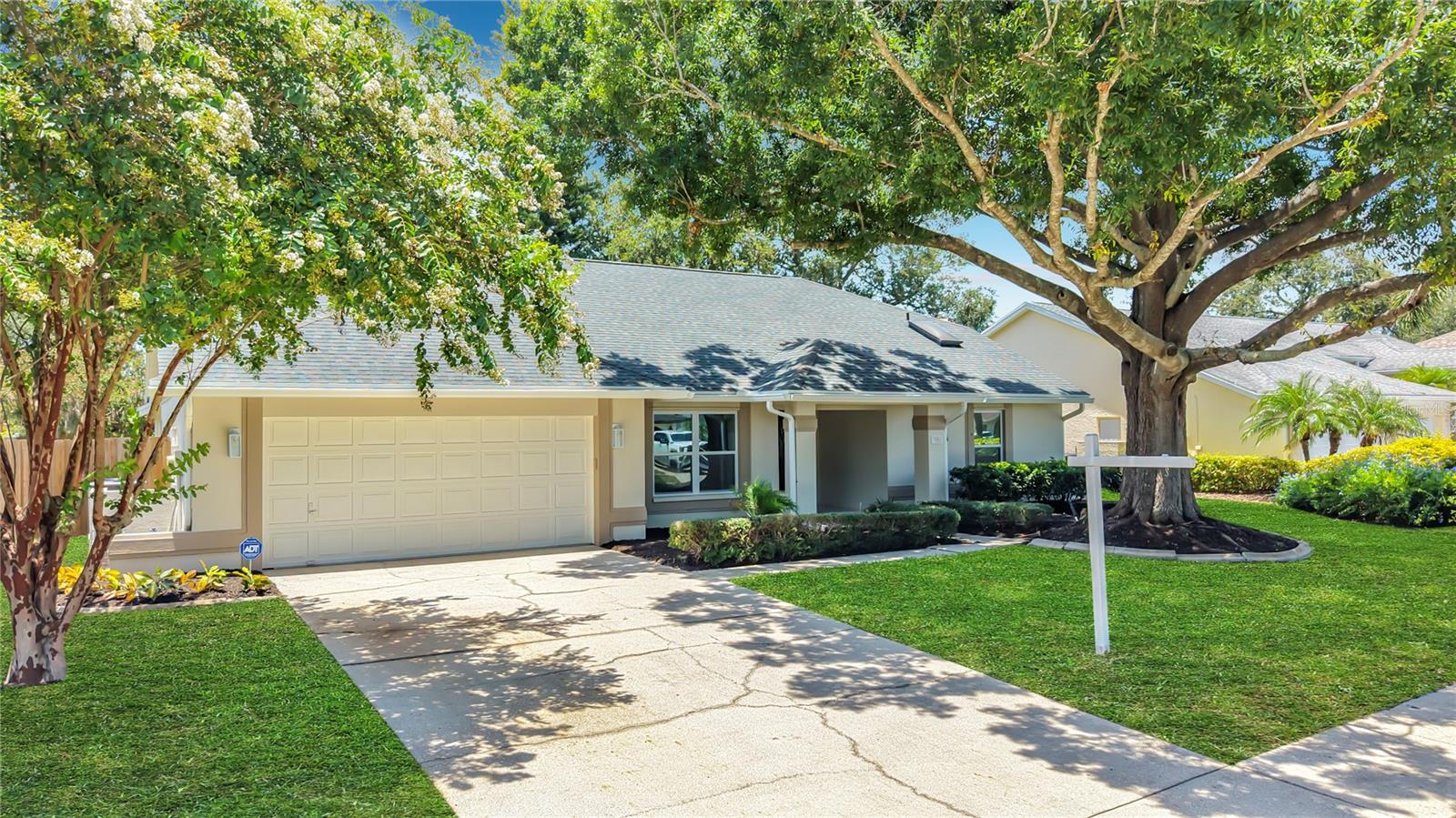 WYNWOODS LANDING - Residential