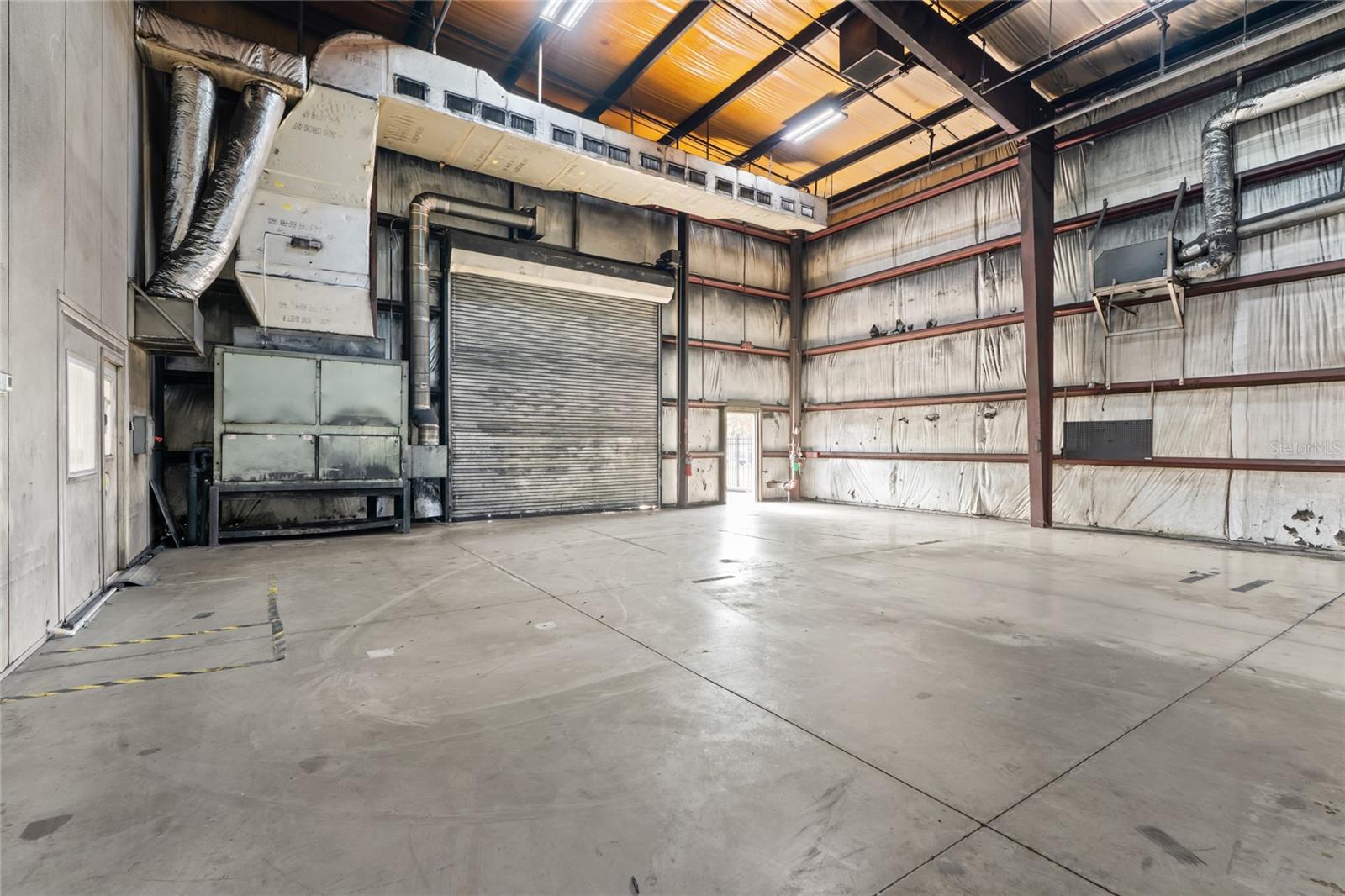 ALLREDS ADD - Commercial Lease