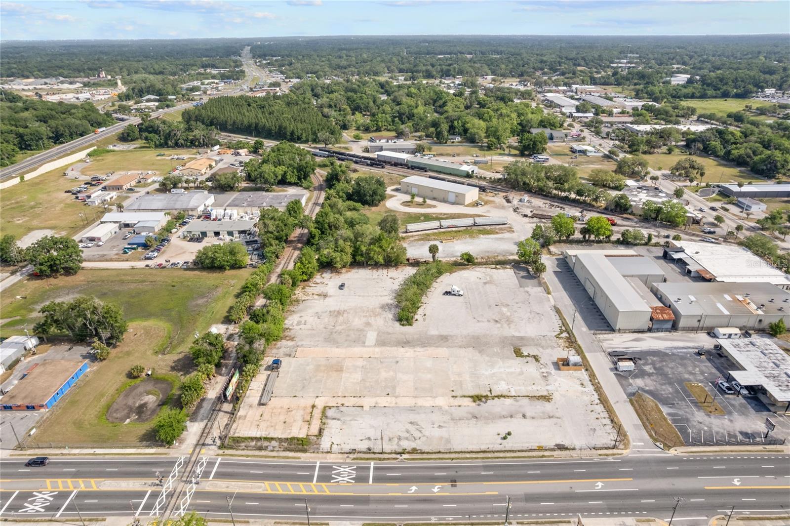 ALLREDS ADD - Commercial Lease