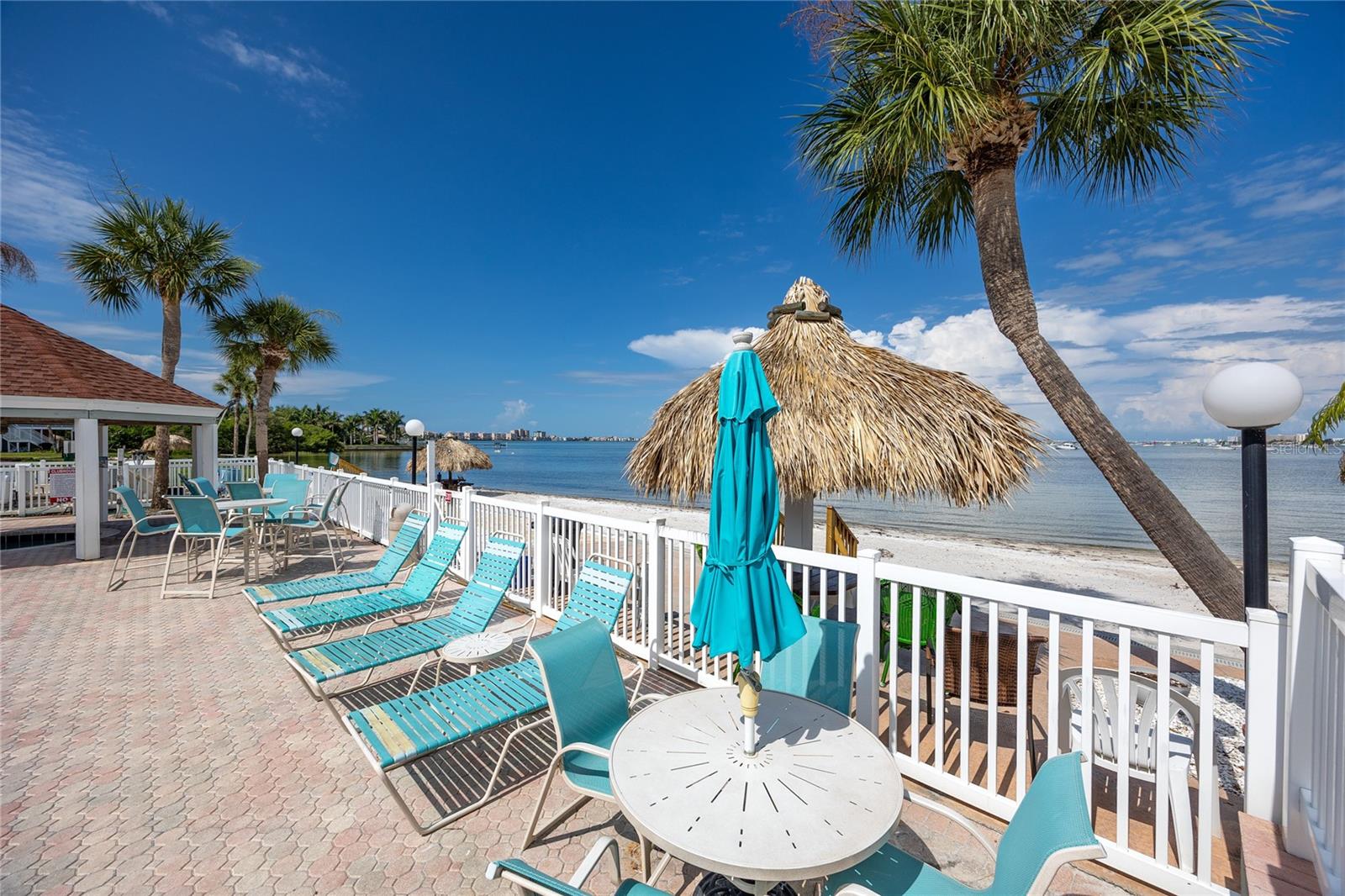 BERMUDA BAY BEACH CONDO - Residential