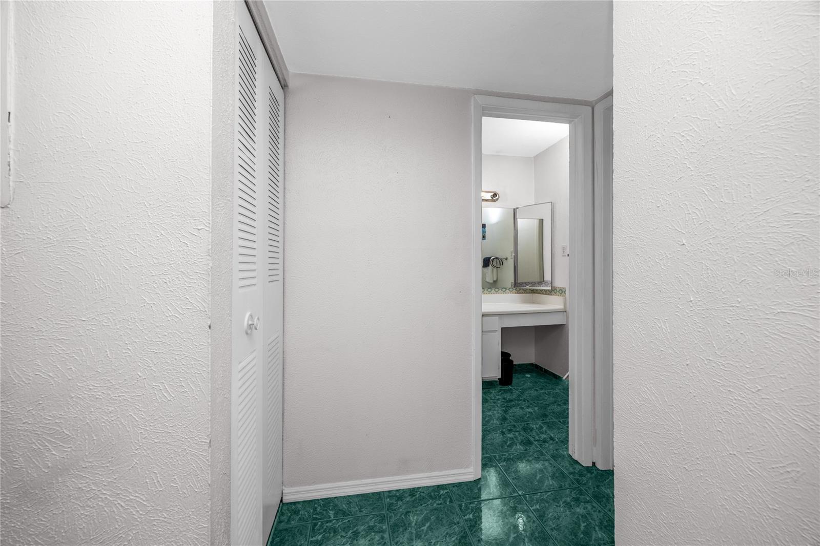 BERMUDA BAY BEACH CONDO - Residential