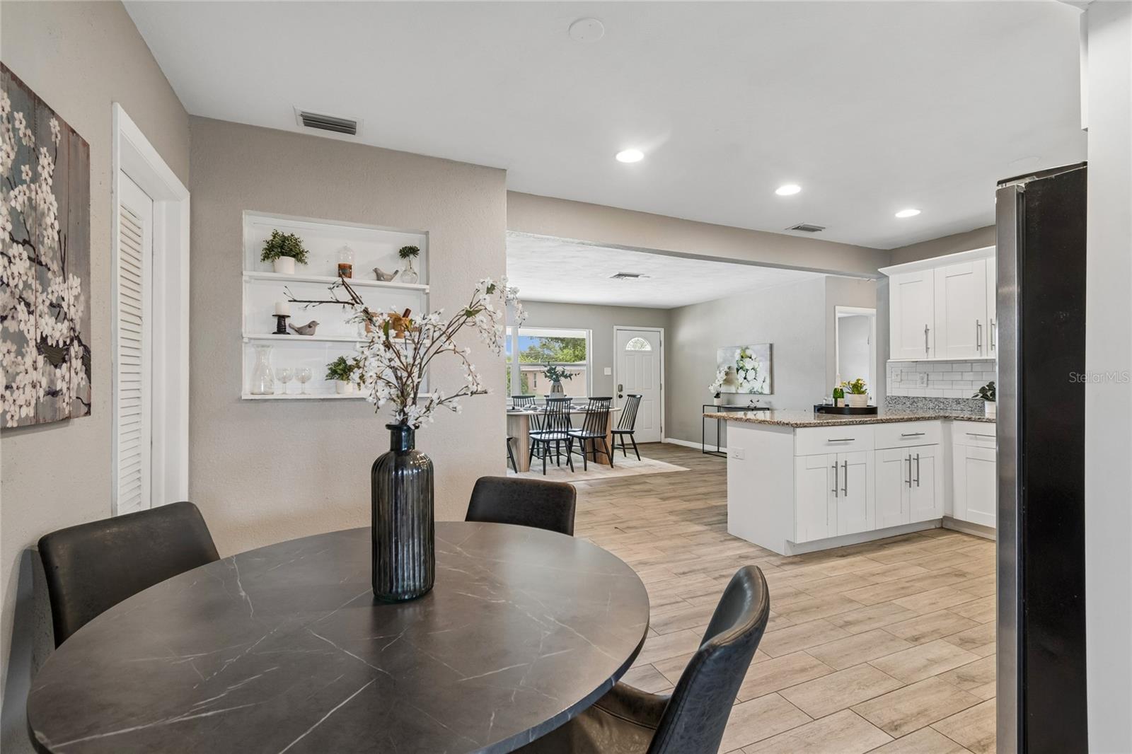 PINE GROVE ESTATES - Residential