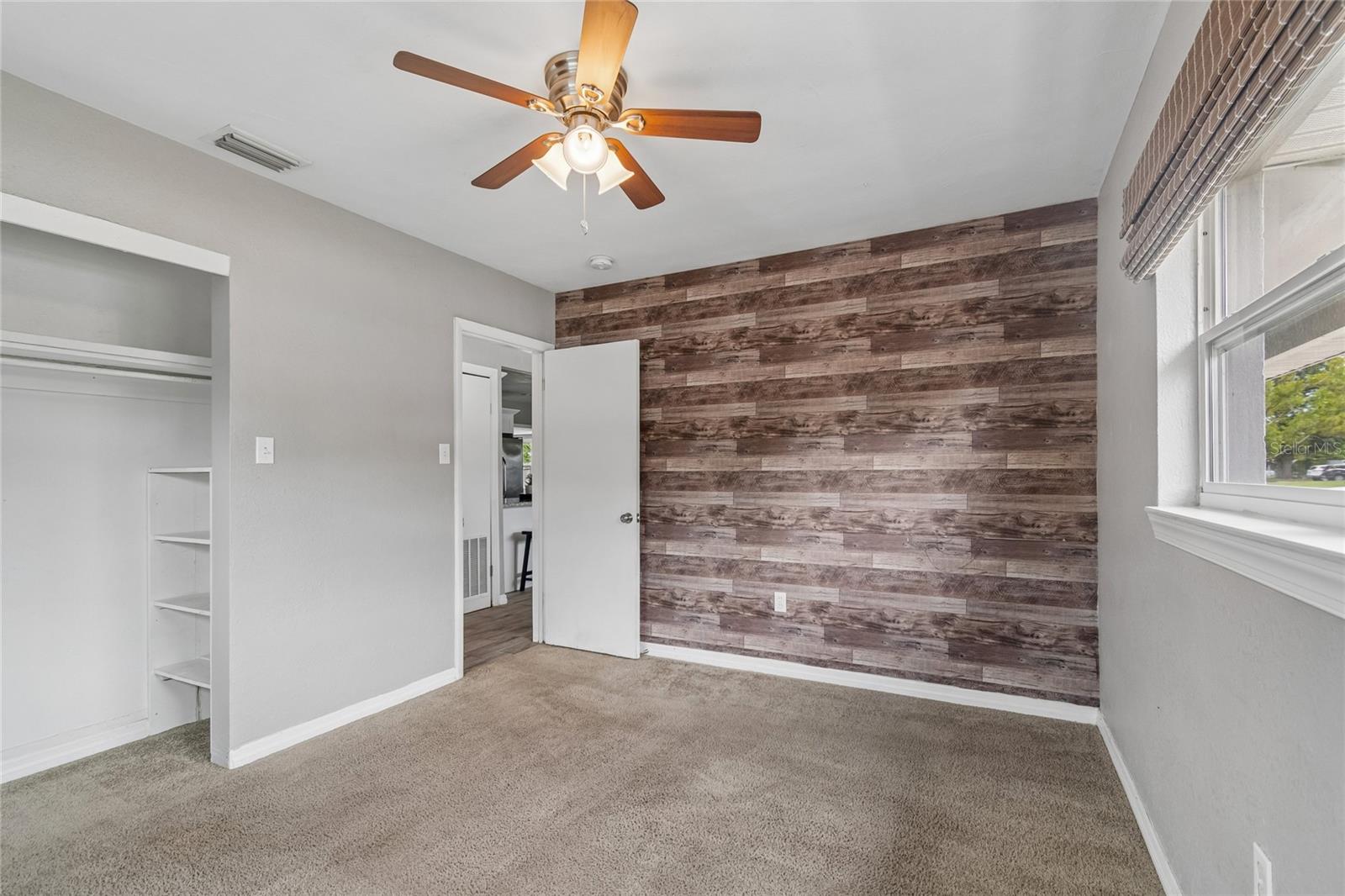 PINE GROVE ESTATES - Residential