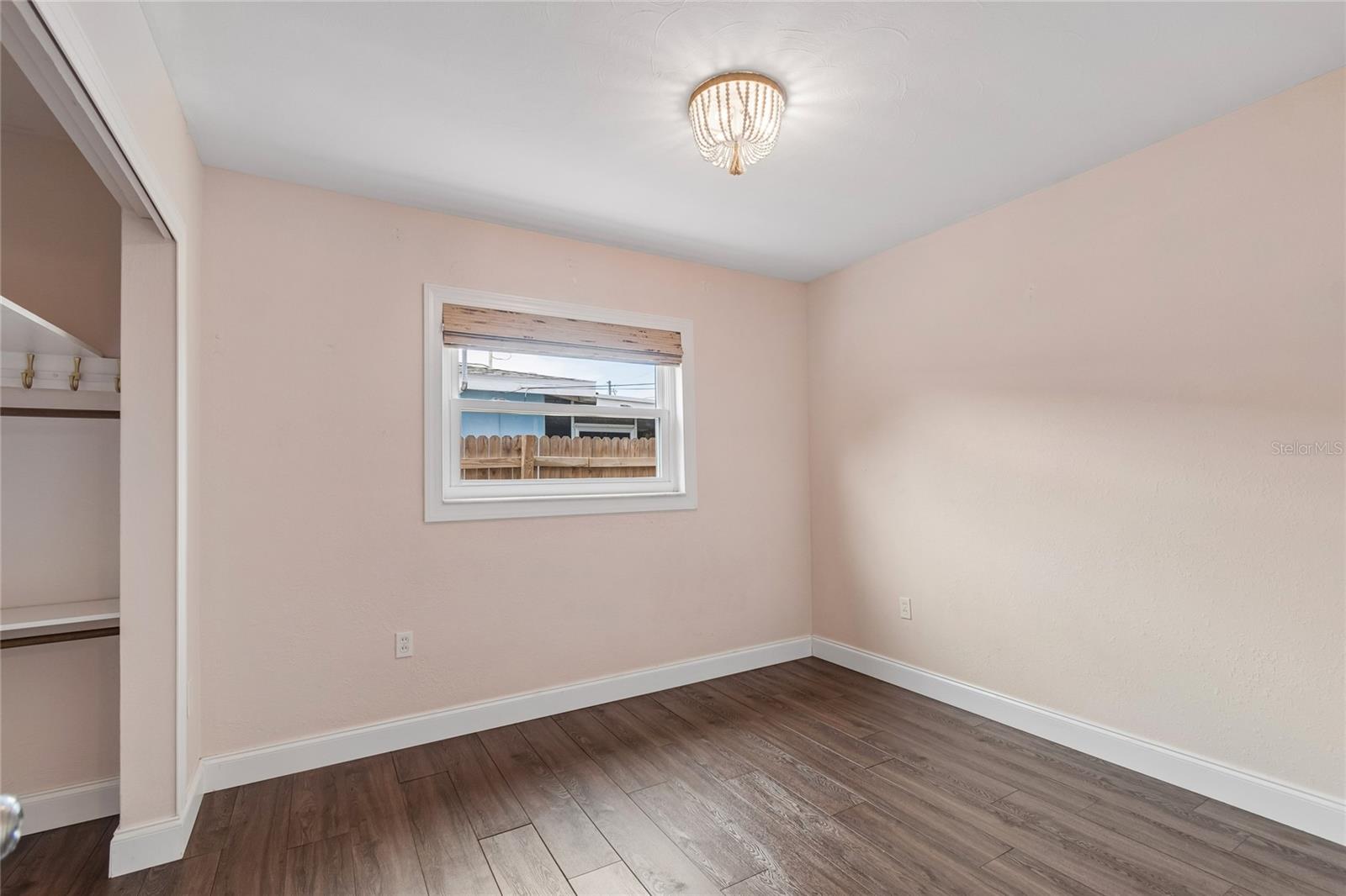 PINE GROVE ESTATES - Residential