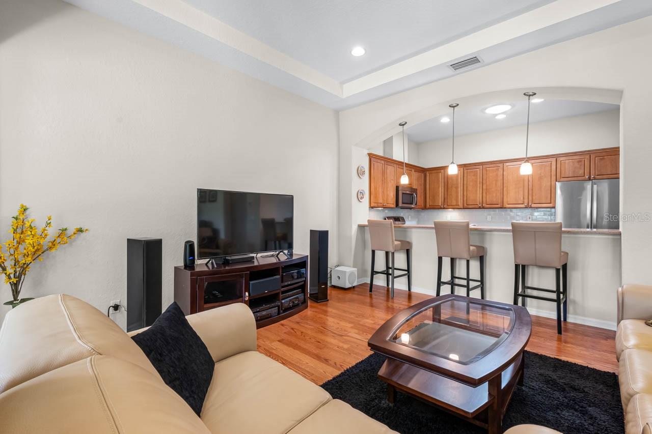 MAPLEWOOD CONDO - Residential