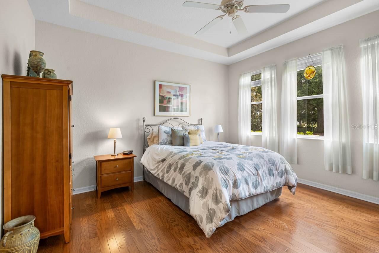 MAPLEWOOD CONDO - Residential