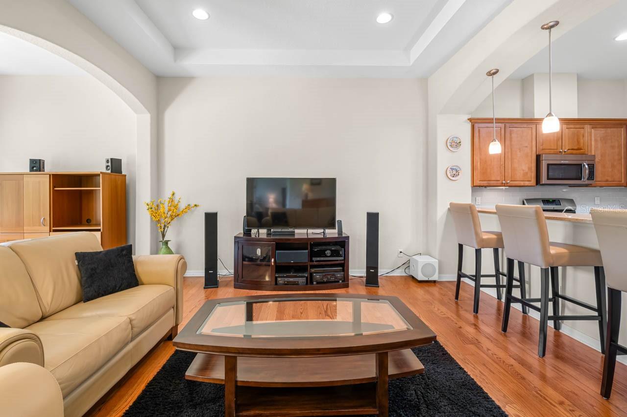 MAPLEWOOD CONDO - Residential