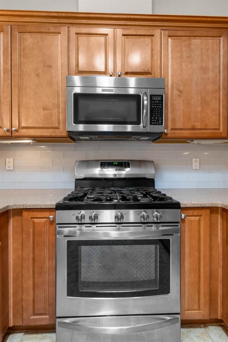 MAPLEWOOD CONDO - Residential