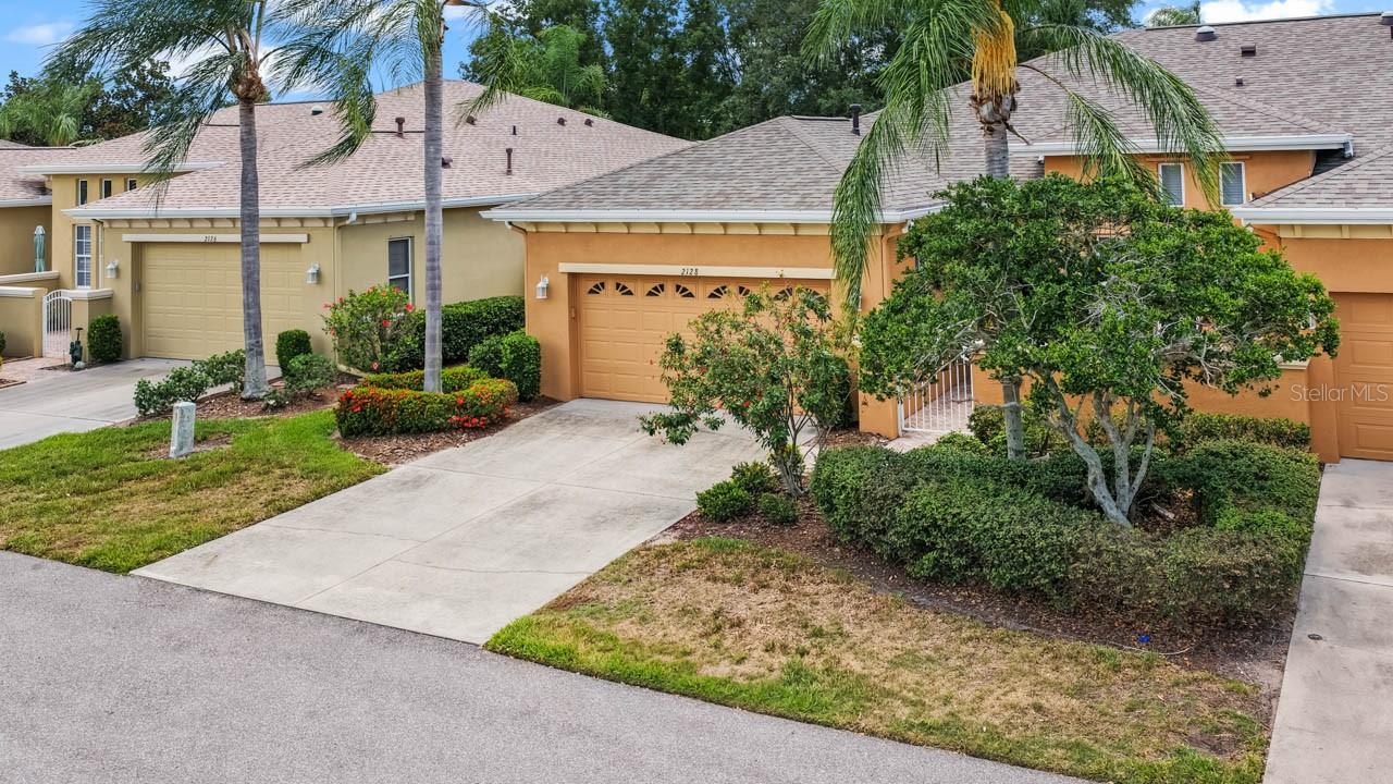 MAPLEWOOD CONDO - Residential
