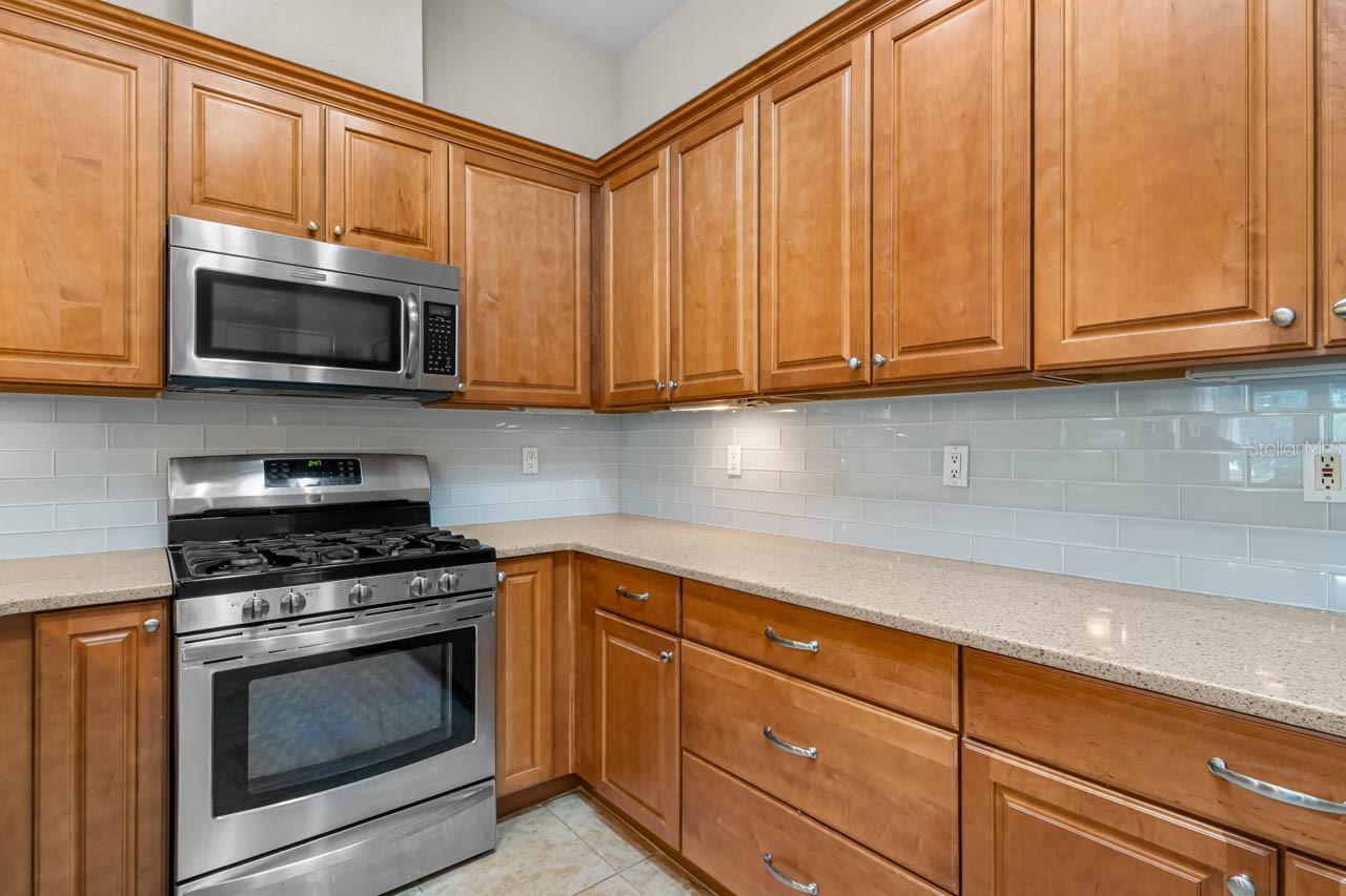 MAPLEWOOD CONDO - Residential