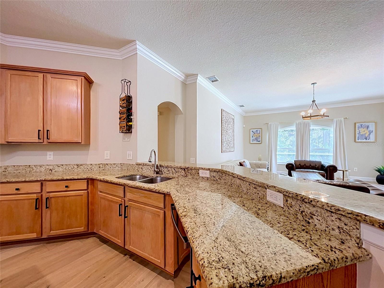 LEXINGTON OAKS VILLAGE 27 - Residential