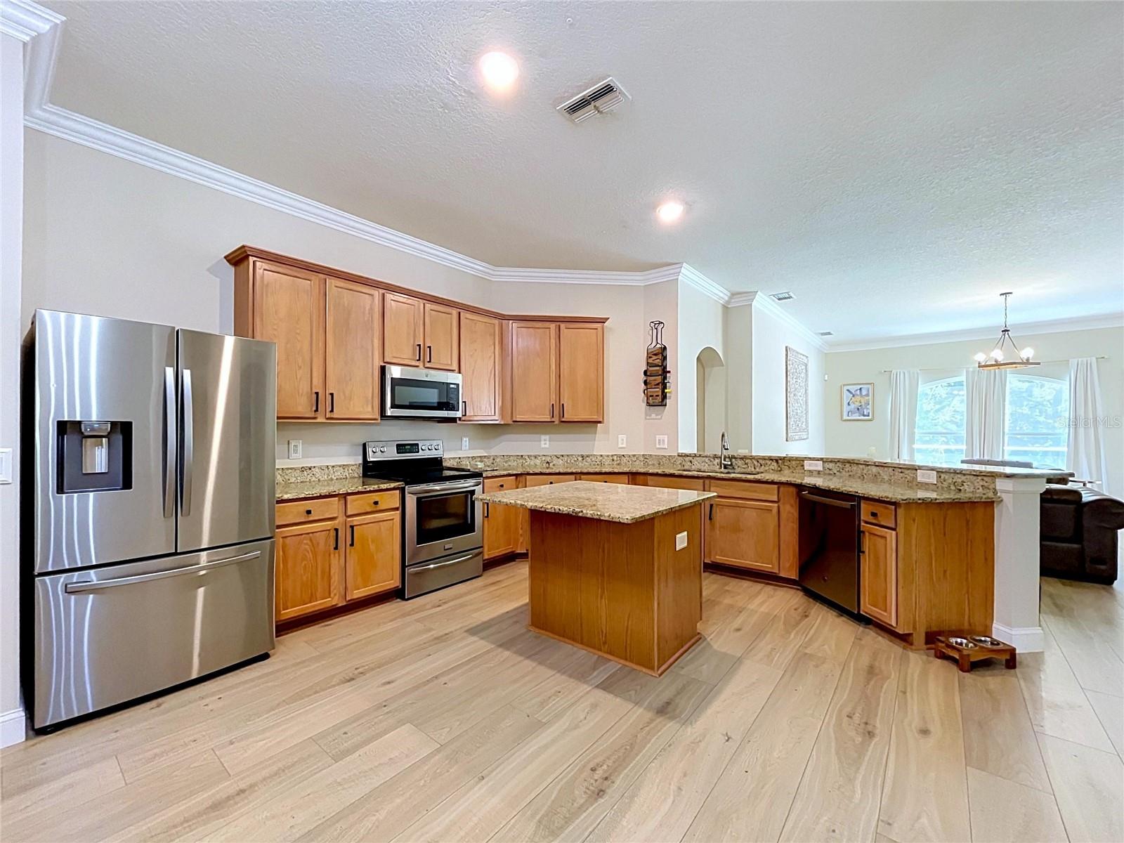 LEXINGTON OAKS VILLAGE 27 - Residential