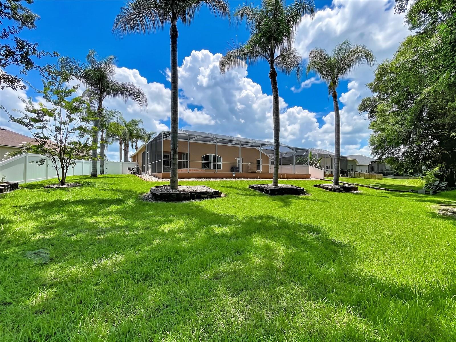 LEXINGTON OAKS VILLAGE 27 - Residential