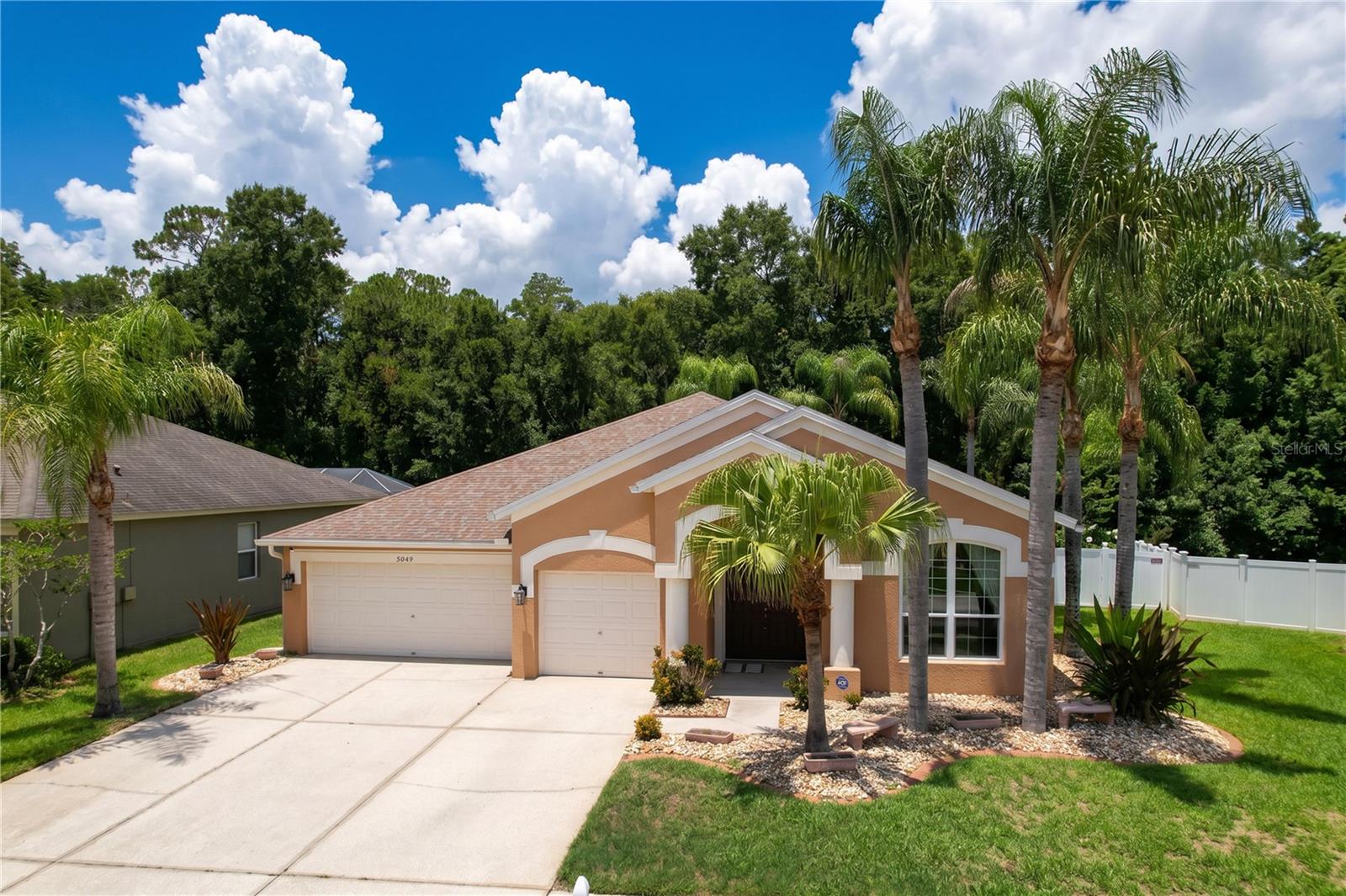 LEXINGTON OAKS VILLAGE 27 - Residential