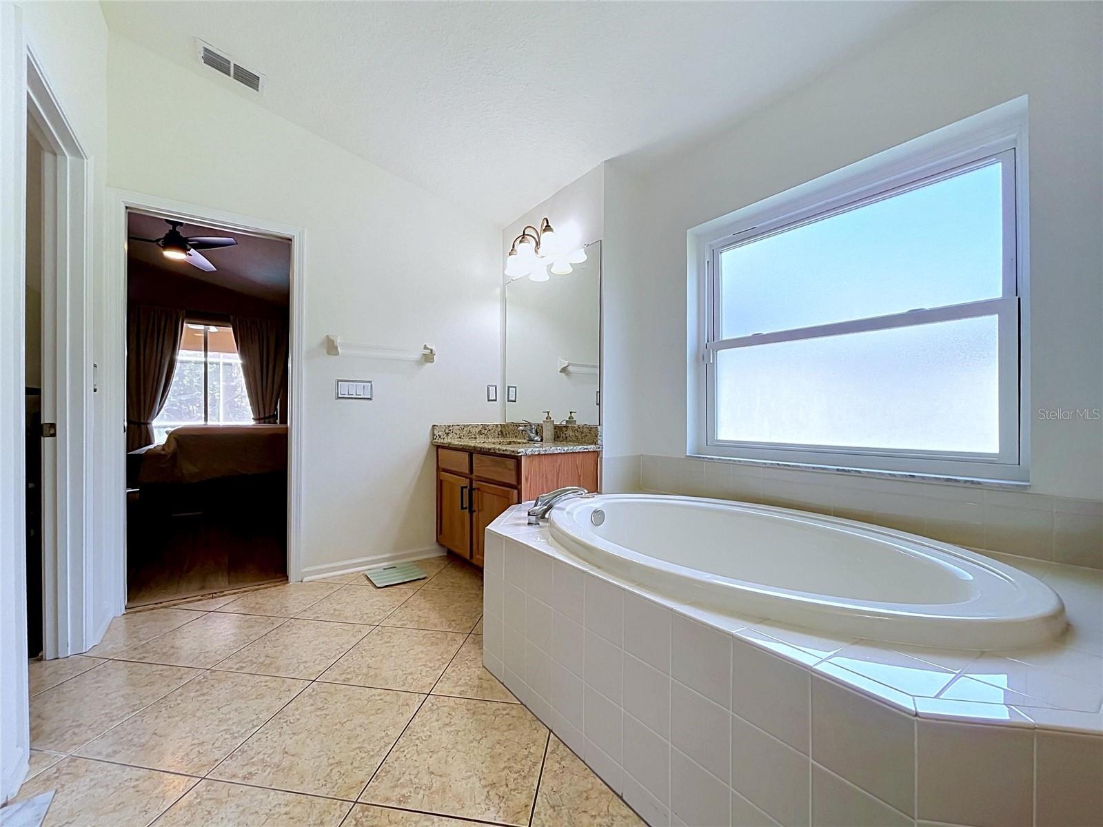 LEXINGTON OAKS VILLAGE 27 - Residential