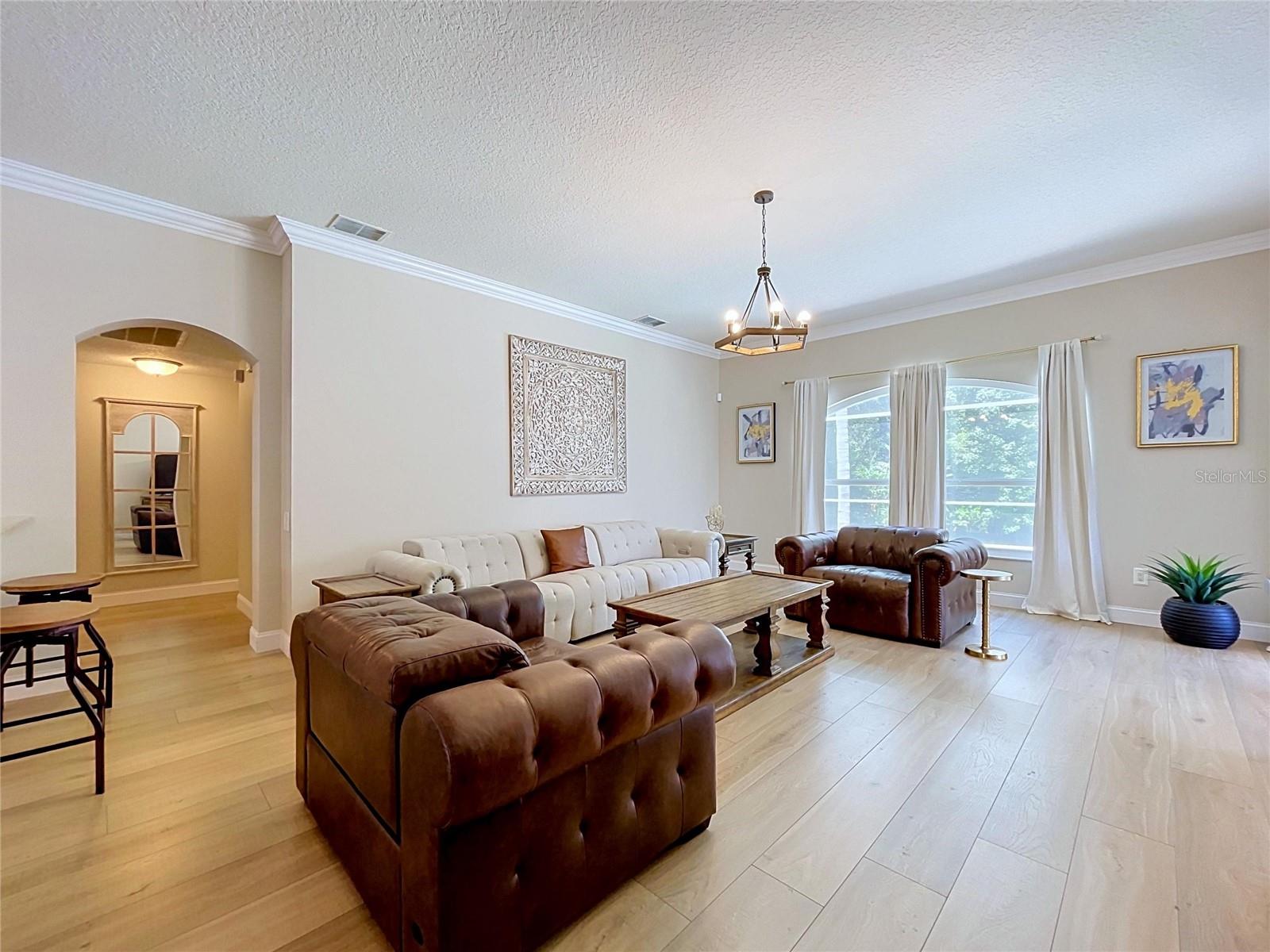 LEXINGTON OAKS VILLAGE 27 - Residential