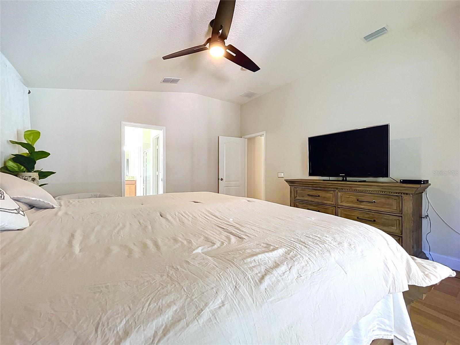 LEXINGTON OAKS VILLAGE 27 - Residential