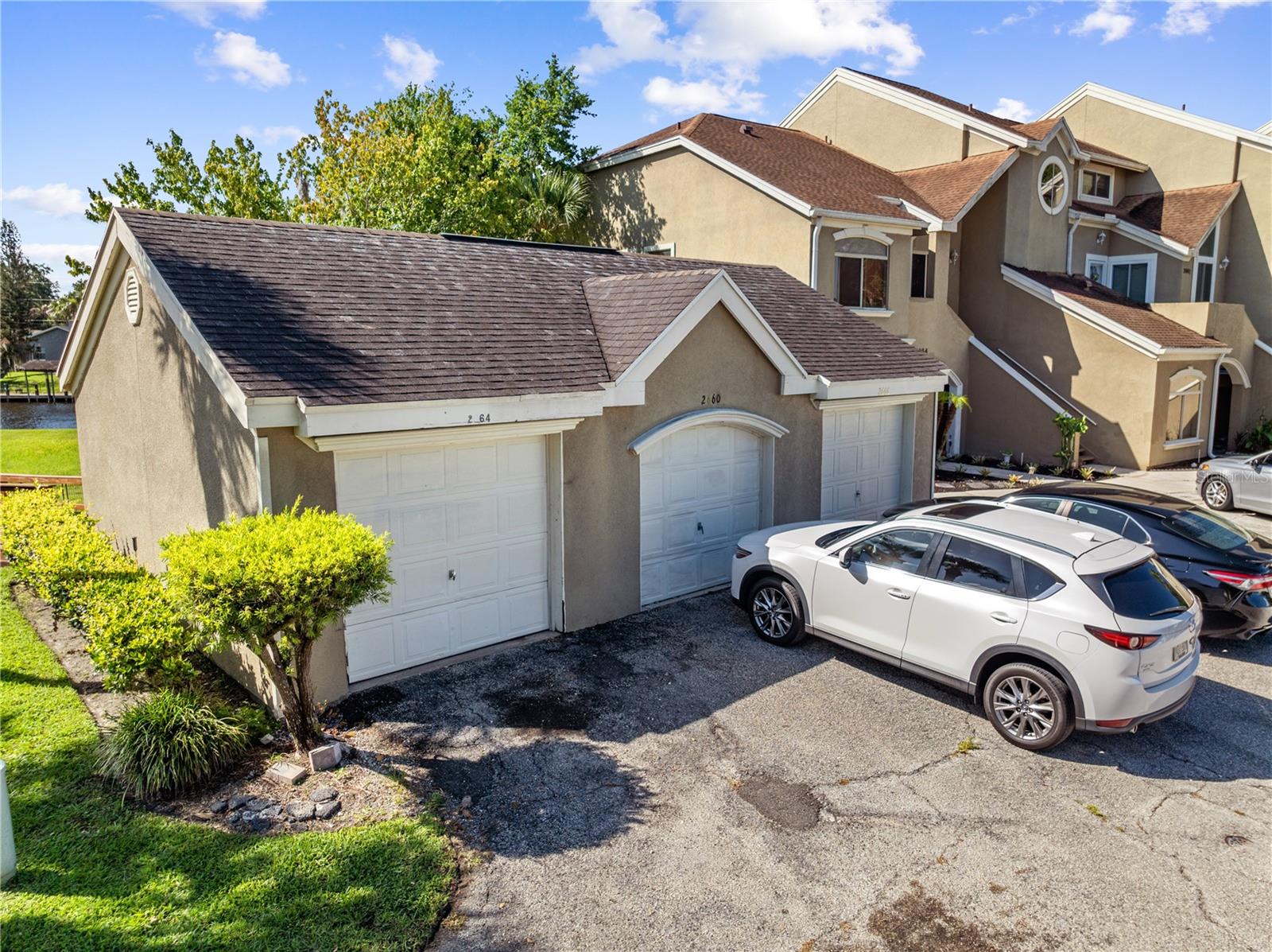 VILLAS OF EMERALD LAKE - Residential