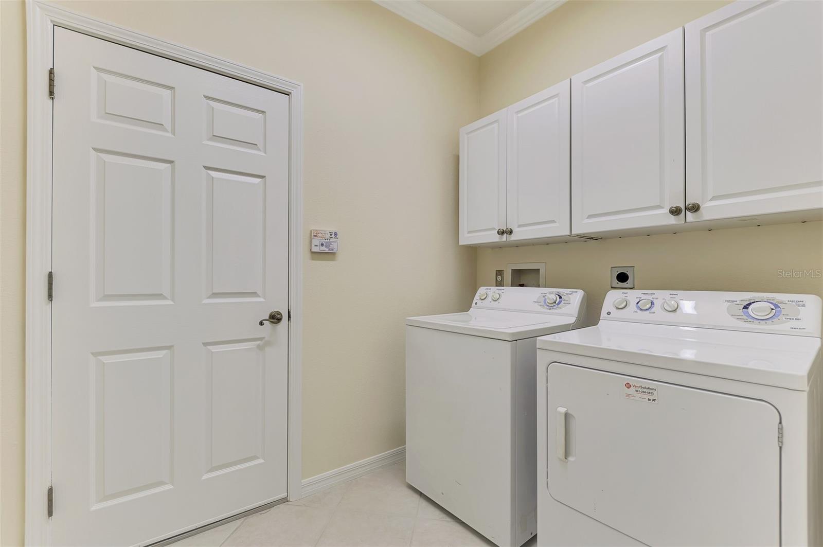 VENETIAN FALLS PH 2 - Residential