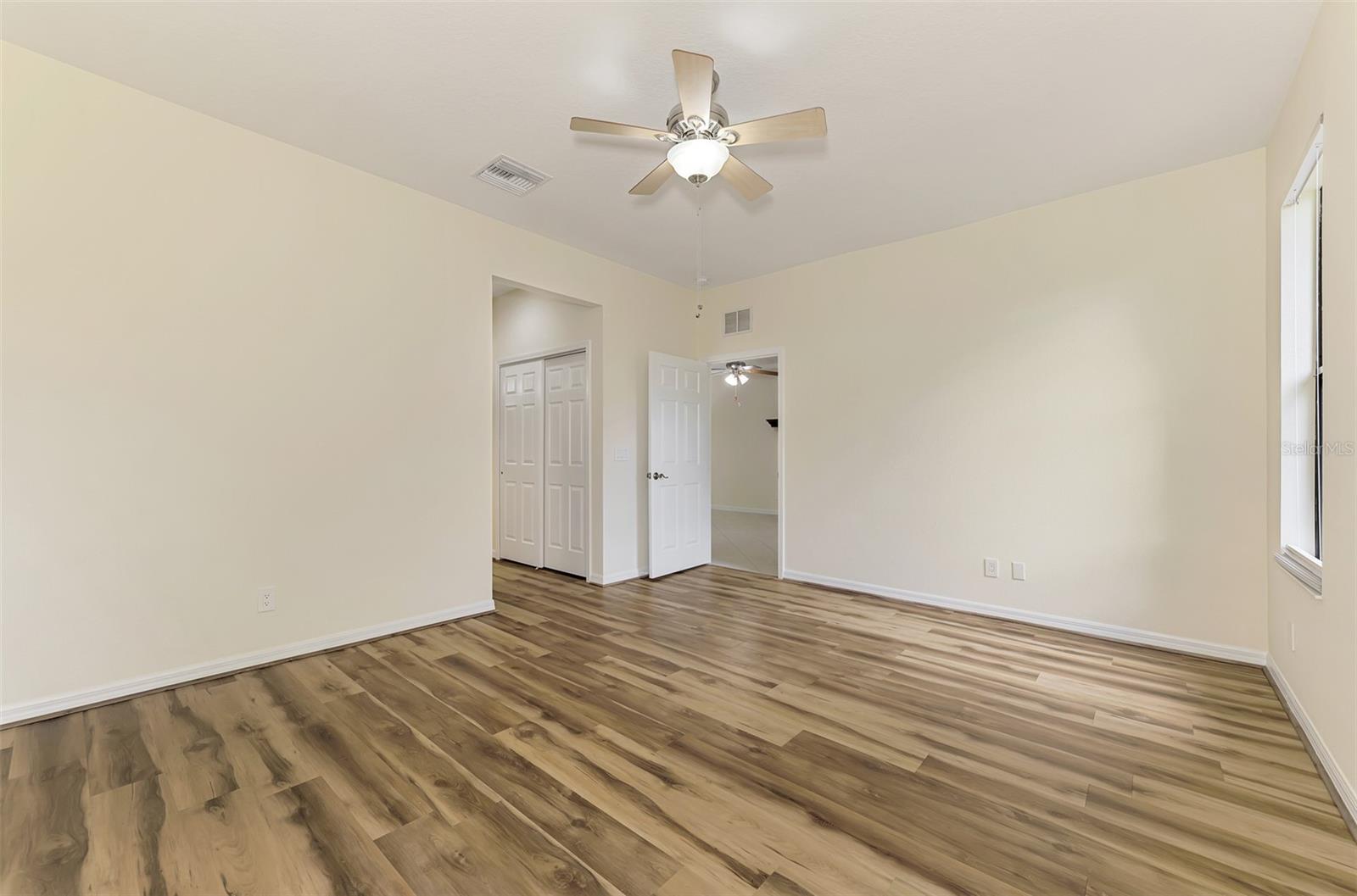 VENETIAN FALLS PH 2 - Residential