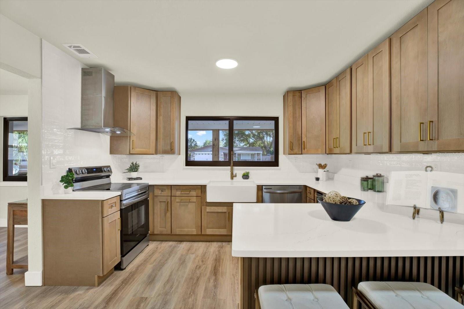 BAYBRIDGE REV - Residential