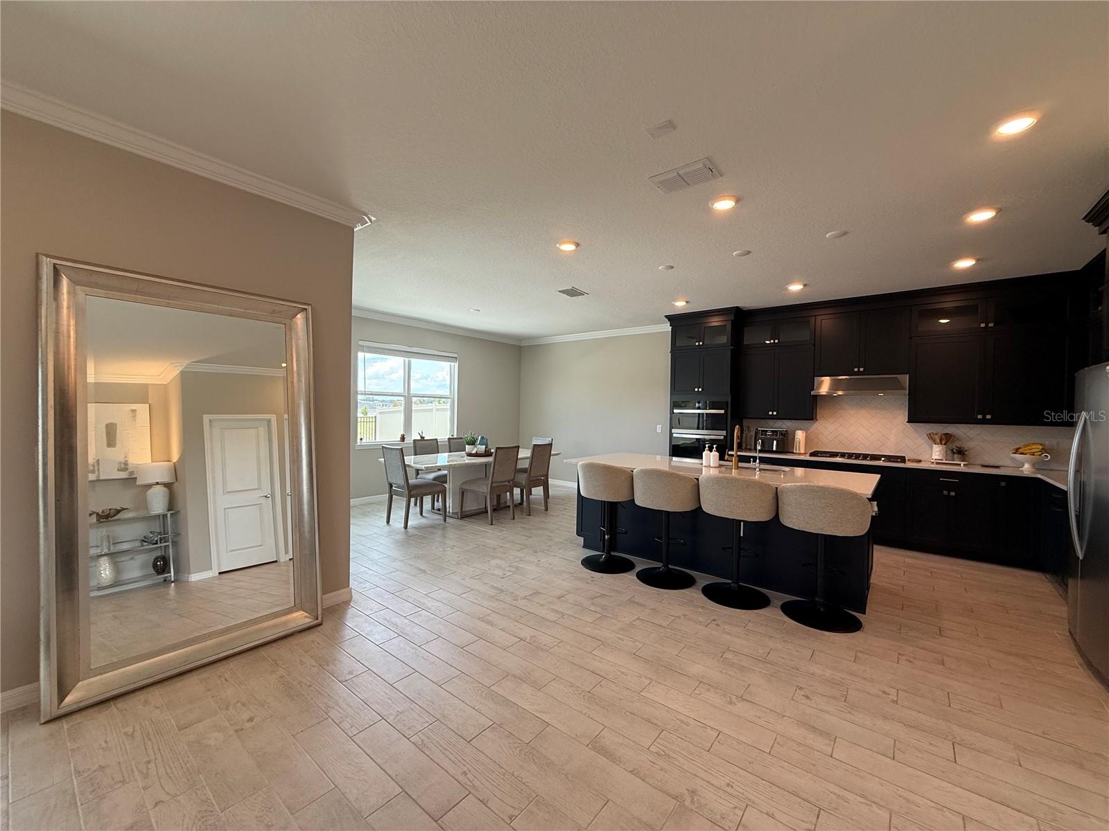 WINDING MEADOWS - Residential