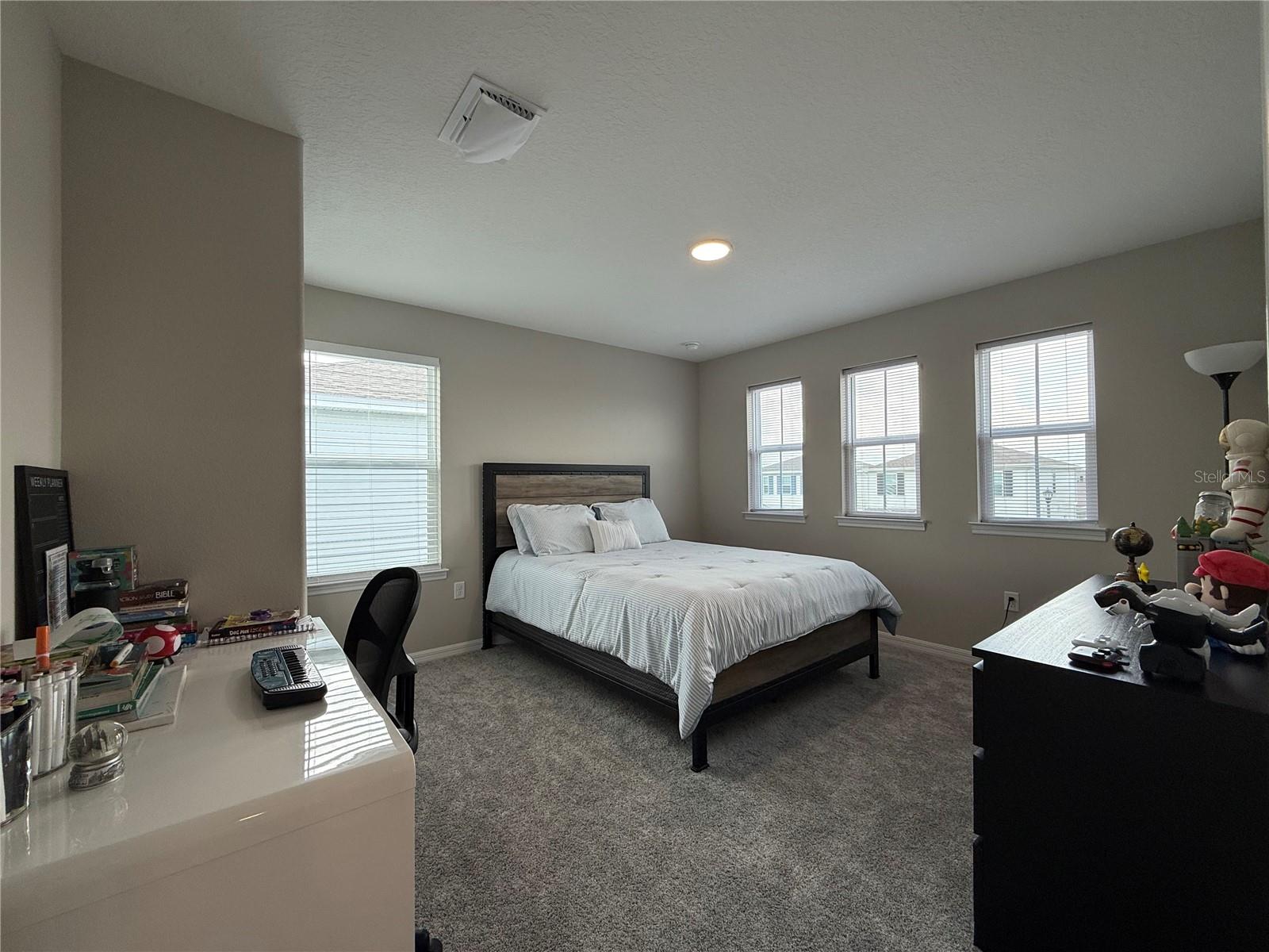 WINDING MEADOWS - Residential