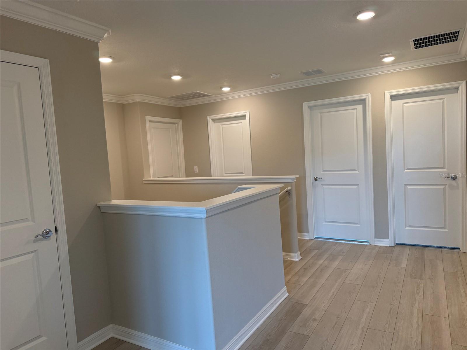 WINDING MEADOWS - Residential