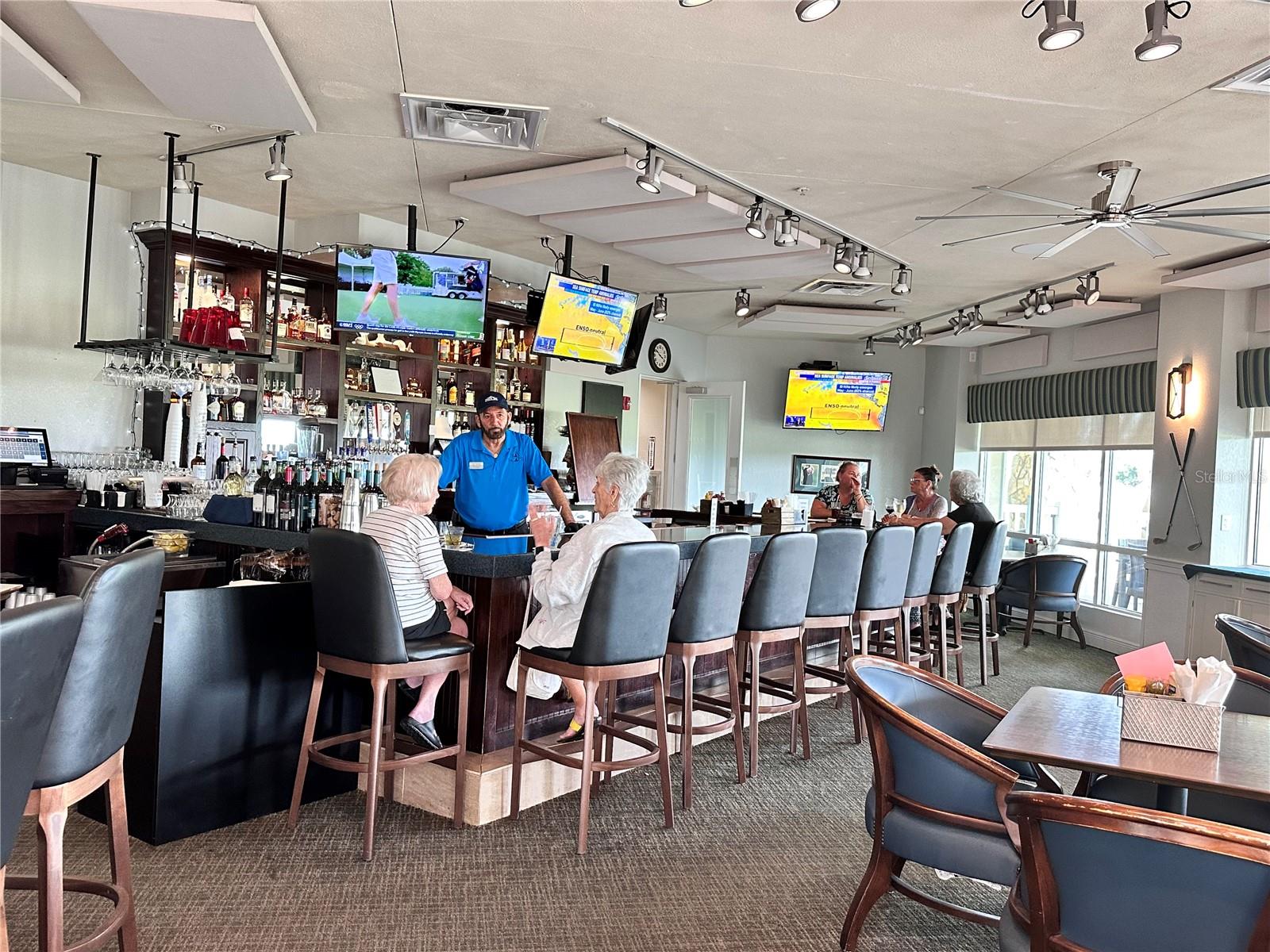 TAMPA BAY GOLF TENNIS CLUB PH 02 - Residential
