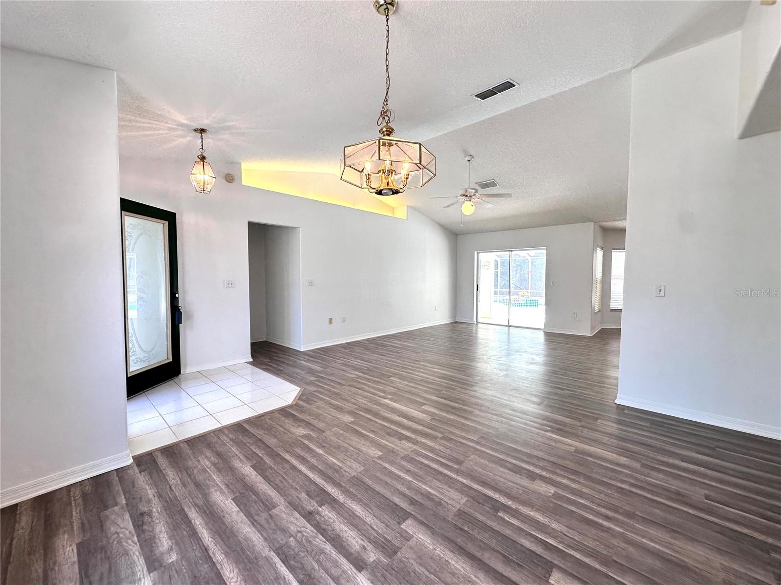 TAMPA BAY GOLF TENNIS CLUB PH 02 - Residential