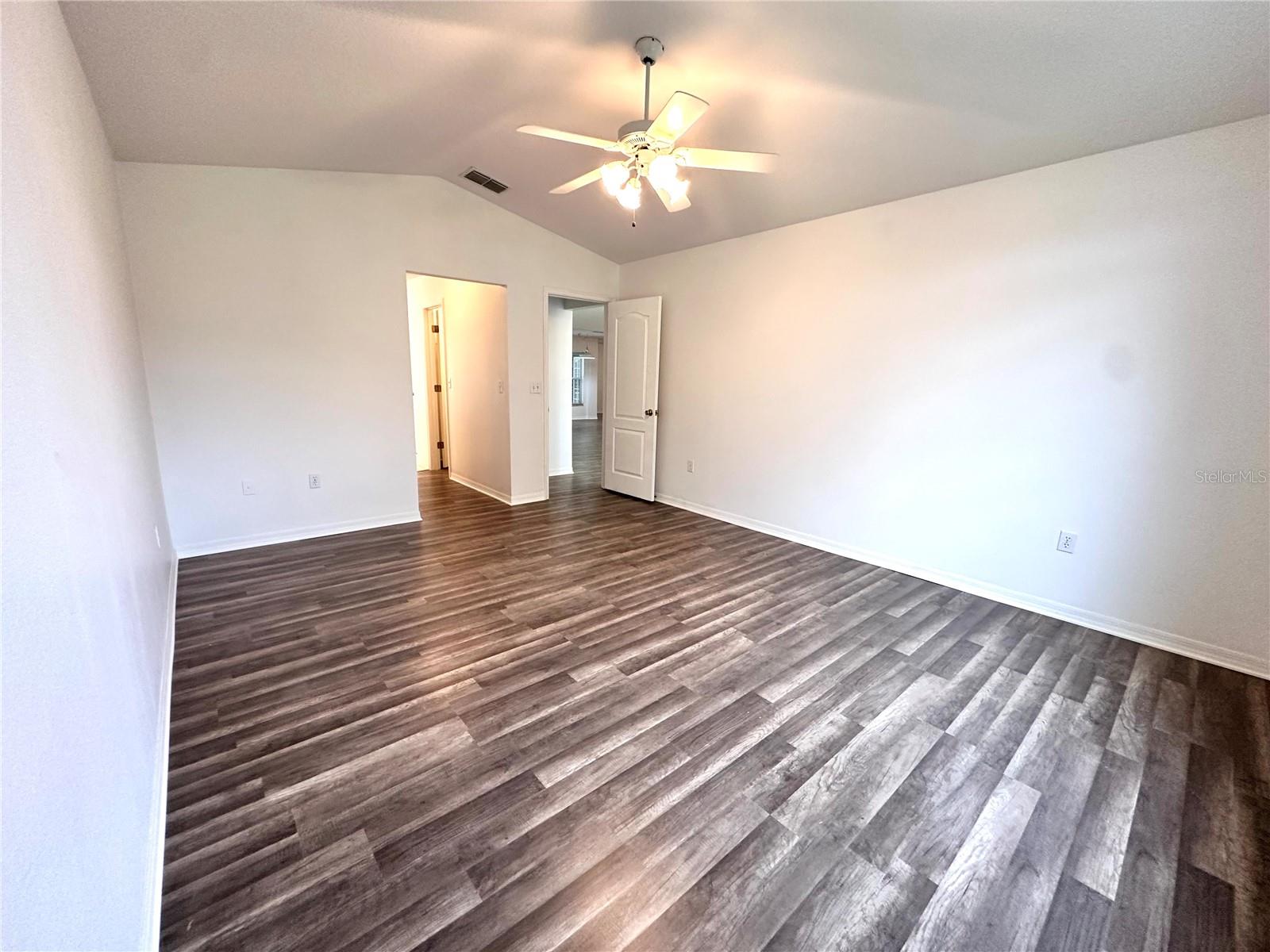 TAMPA BAY GOLF TENNIS CLUB PH 02 - Residential