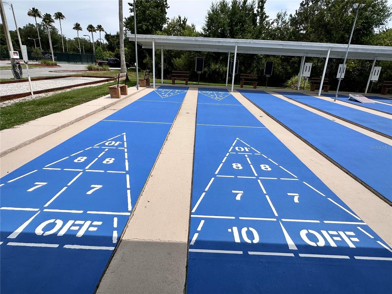 TAMPA BAY GOLF TENNIS CLUB PH 02 - Residential