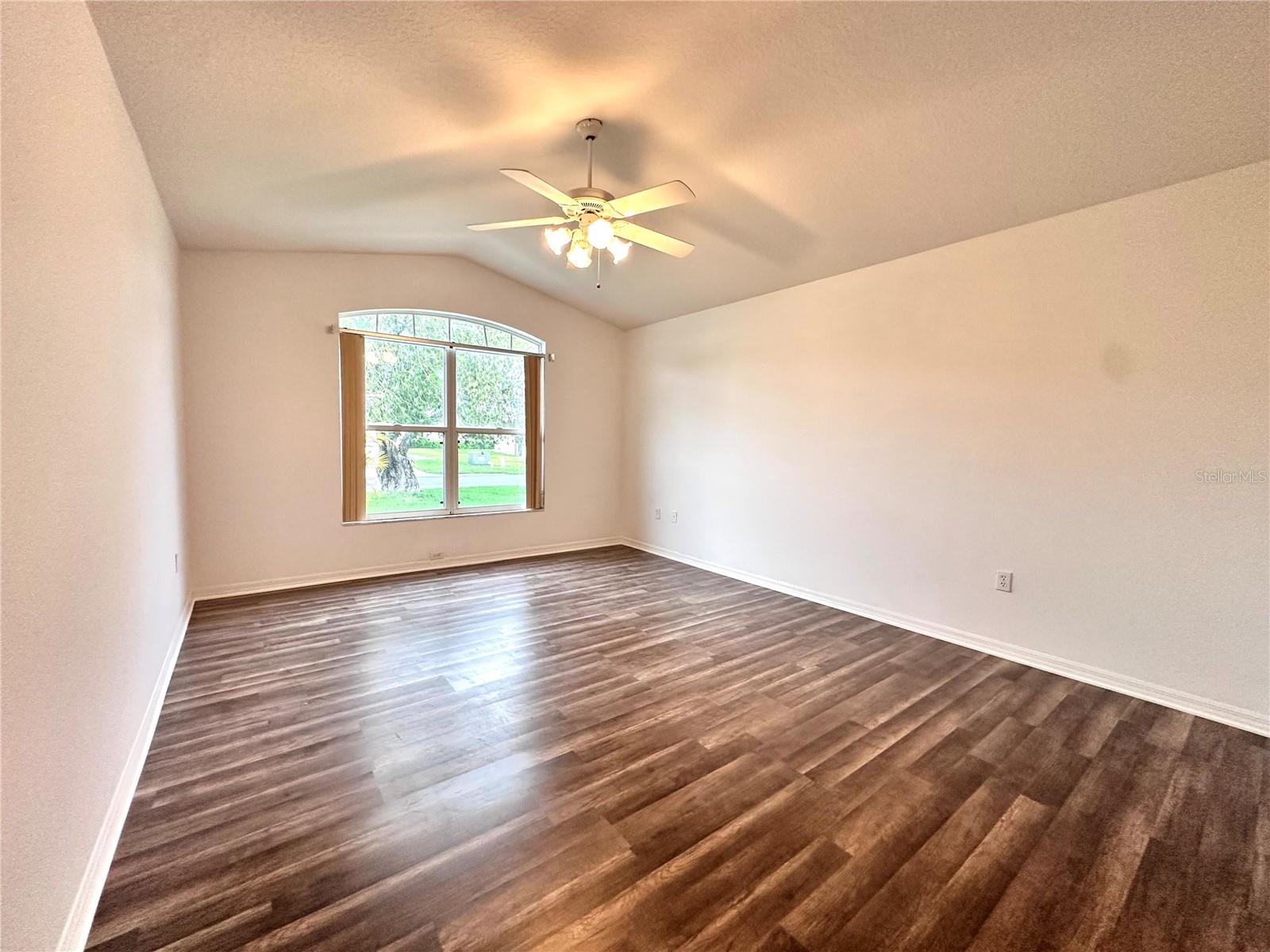 TAMPA BAY GOLF TENNIS CLUB PH 02 - Residential