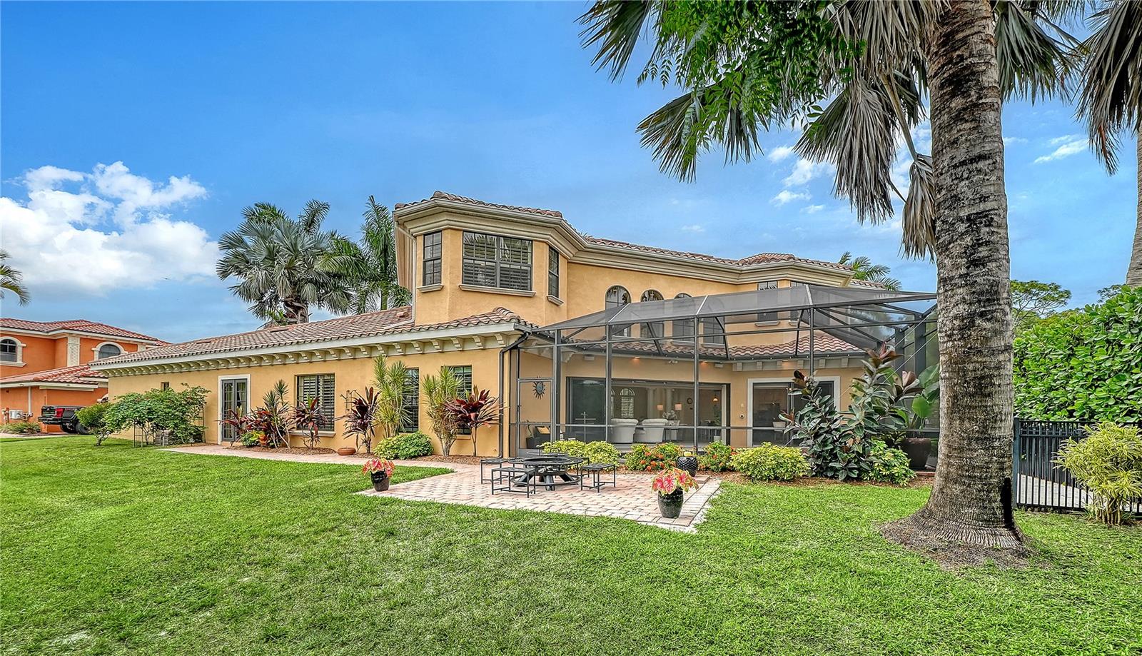 PORTOFINO ON THE BAY - Residential