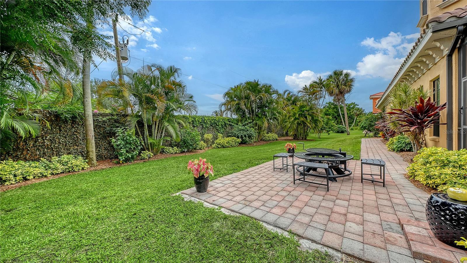PORTOFINO ON THE BAY - Residential