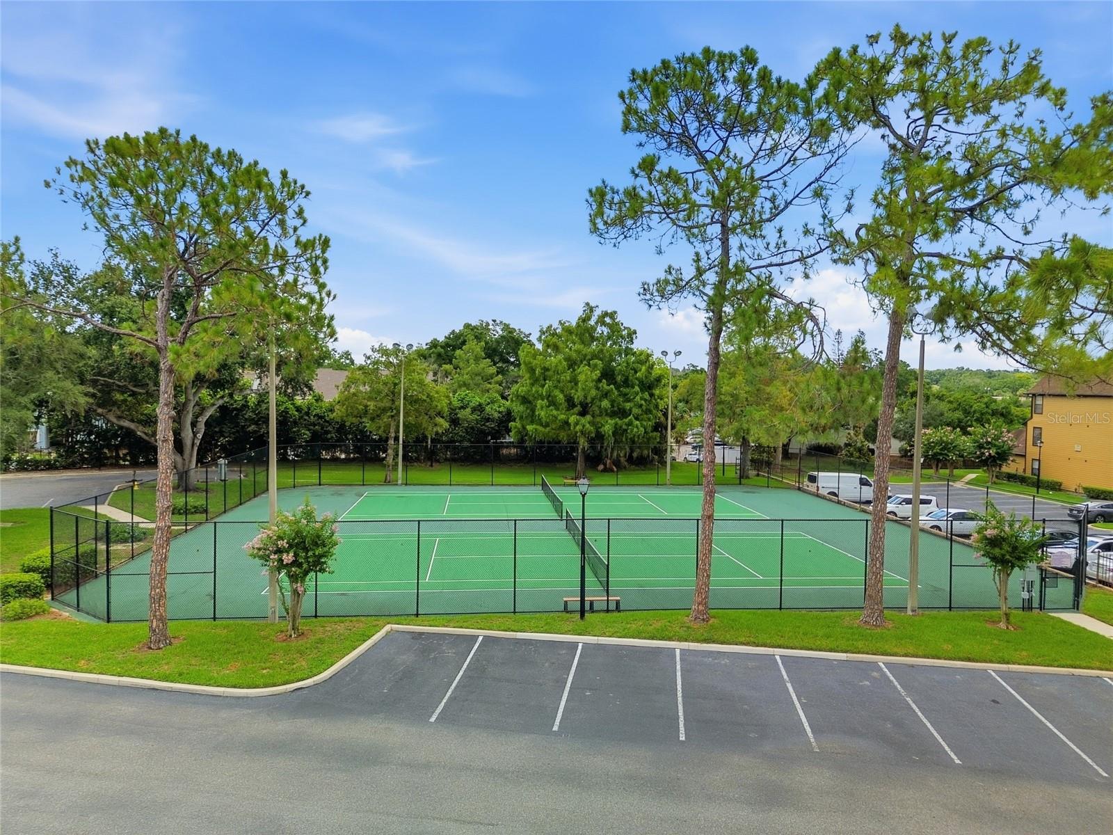 LAKEWOOD PARK A CONDO - Residential