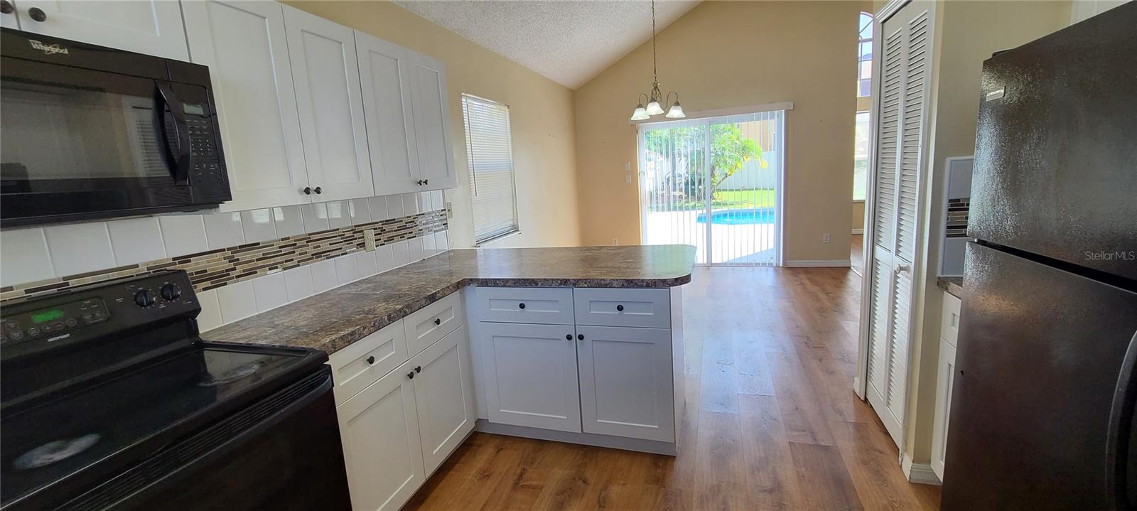 BAY POINTE PH 1 - Residential Lease