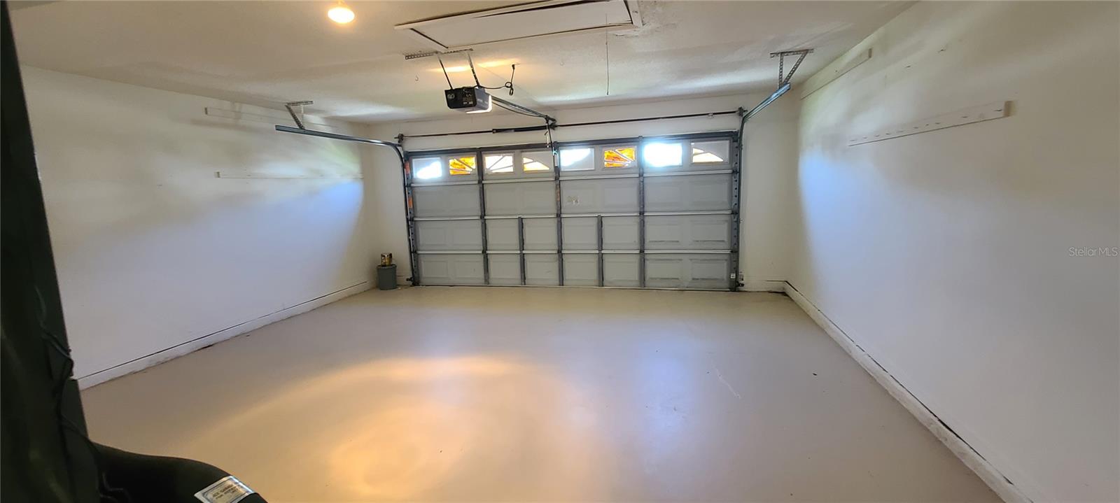 BAY POINTE PH 1 - Residential Lease