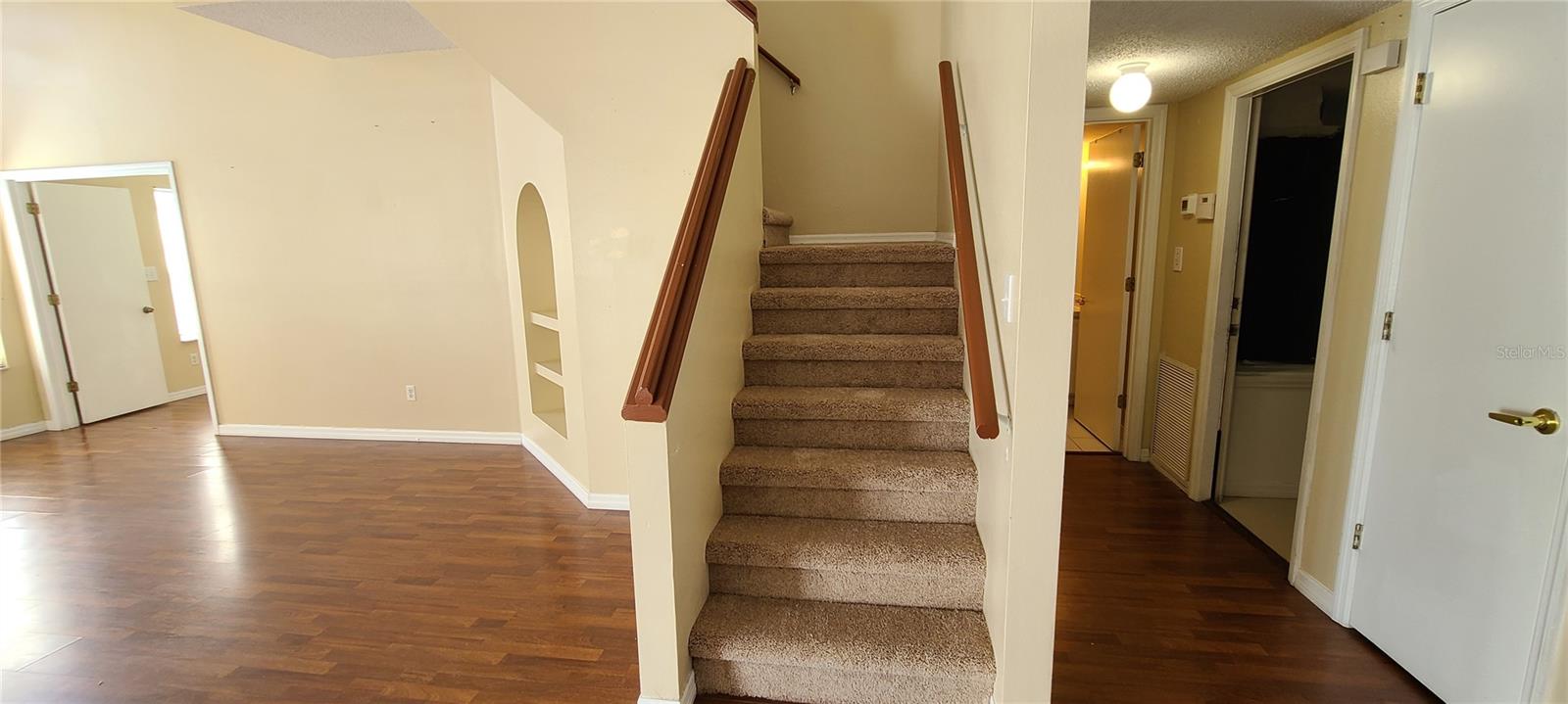 BAY POINTE PH 1 - Residential Lease