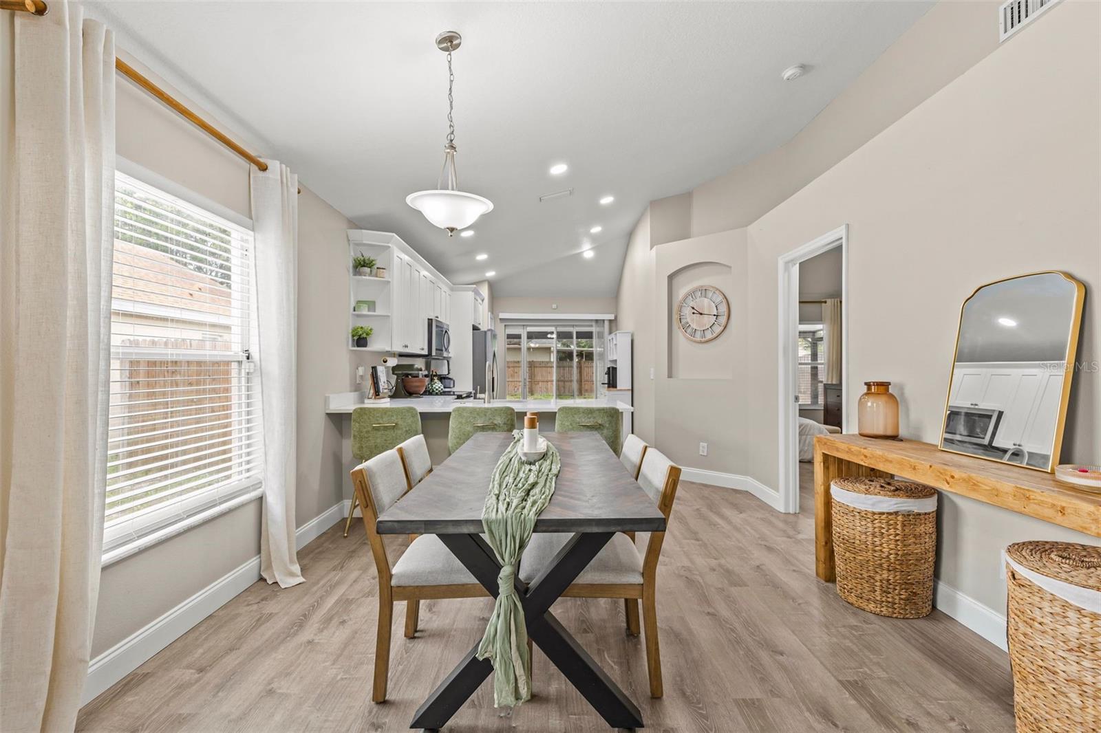 LAKESIDE TR A1 - Residential