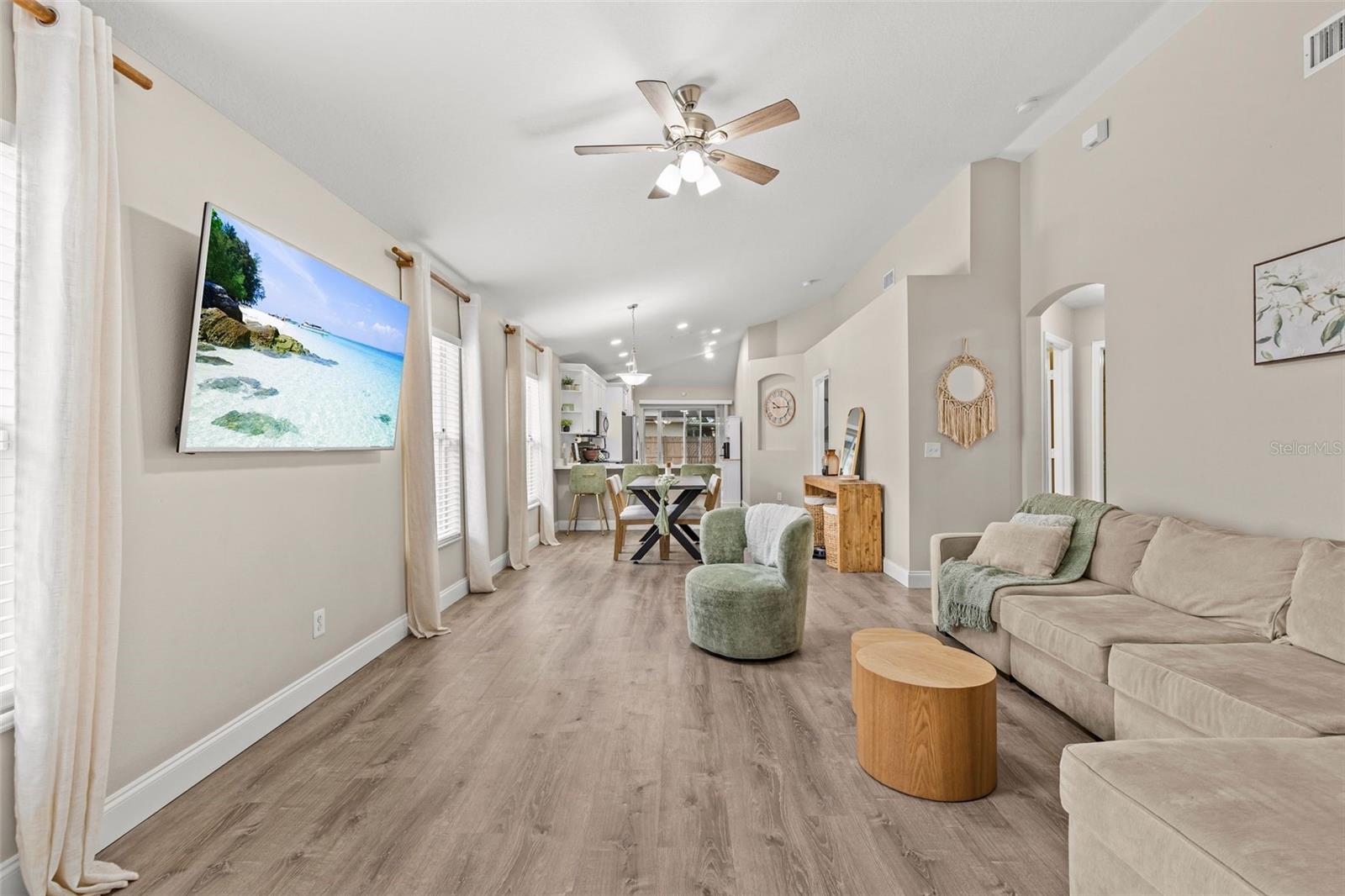 LAKESIDE TR A1 - Residential