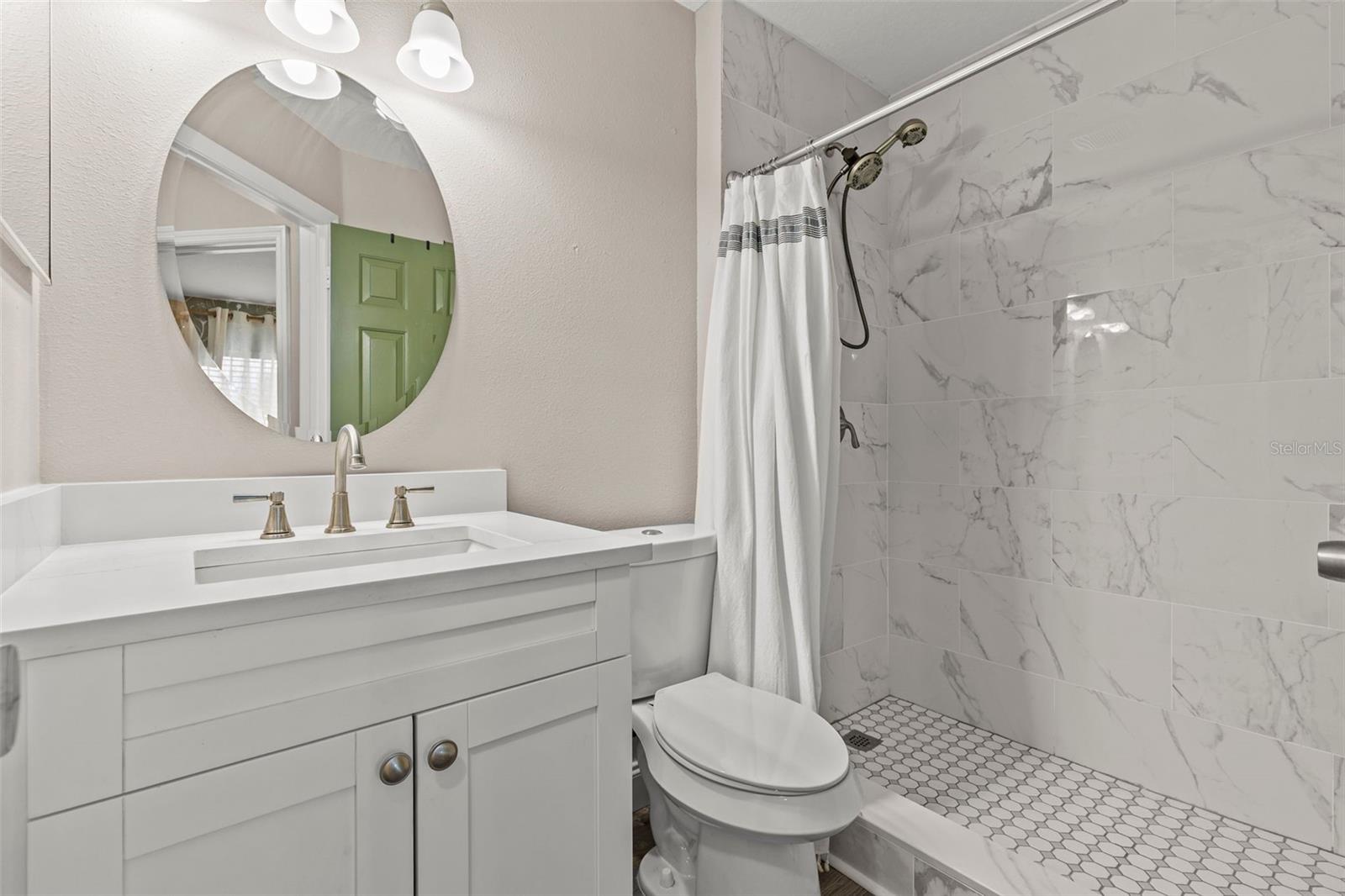 LAKESIDE TR A1 - Residential