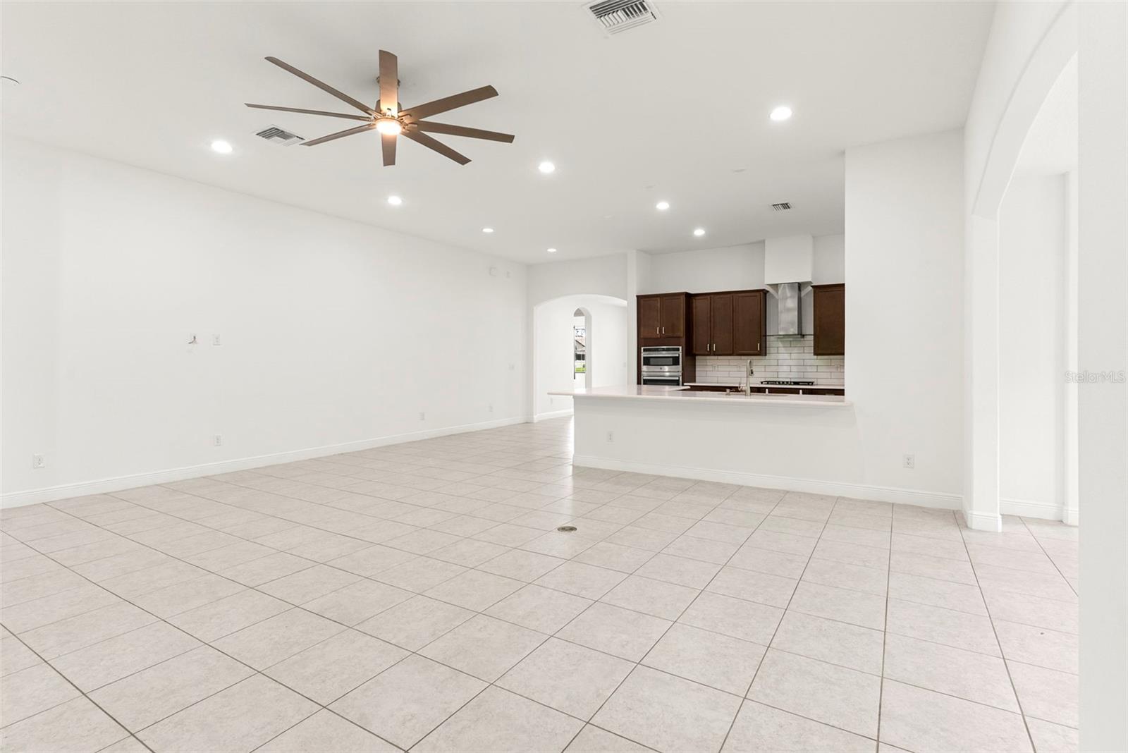 LA PALOMA VILLAGE PH 3B UN 2 - Residential
