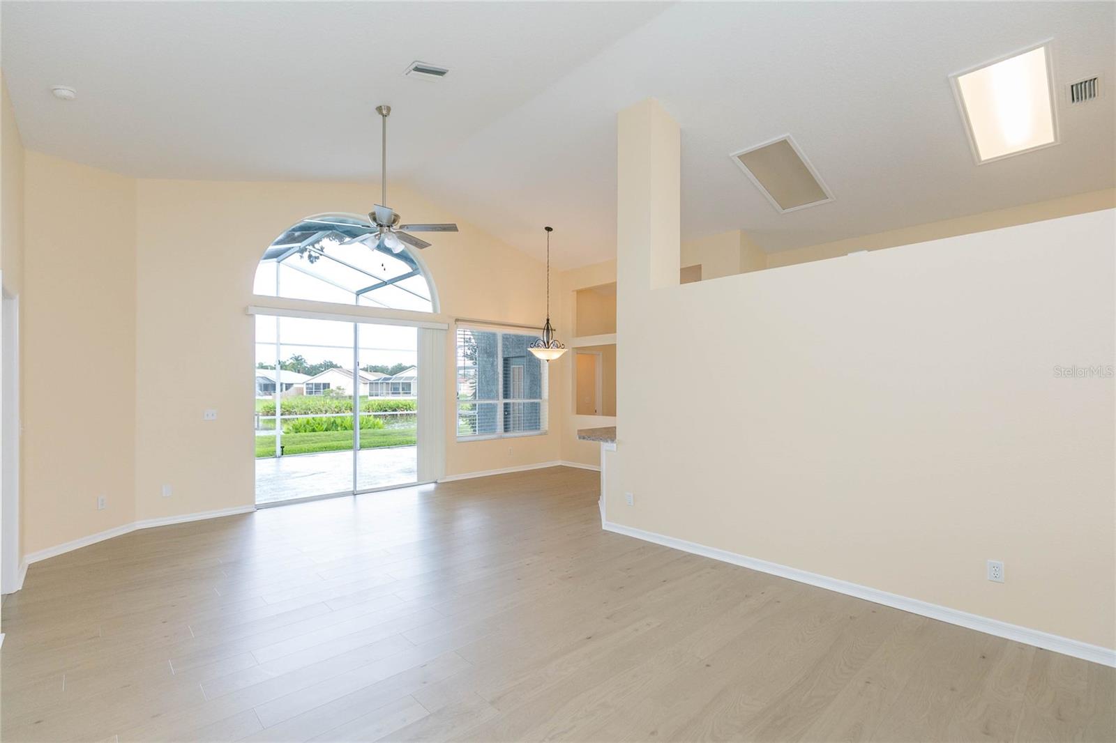 RANDOM OAKS PH I - Residential