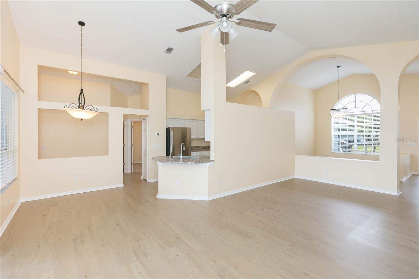 RANDOM OAKS PH I - Residential