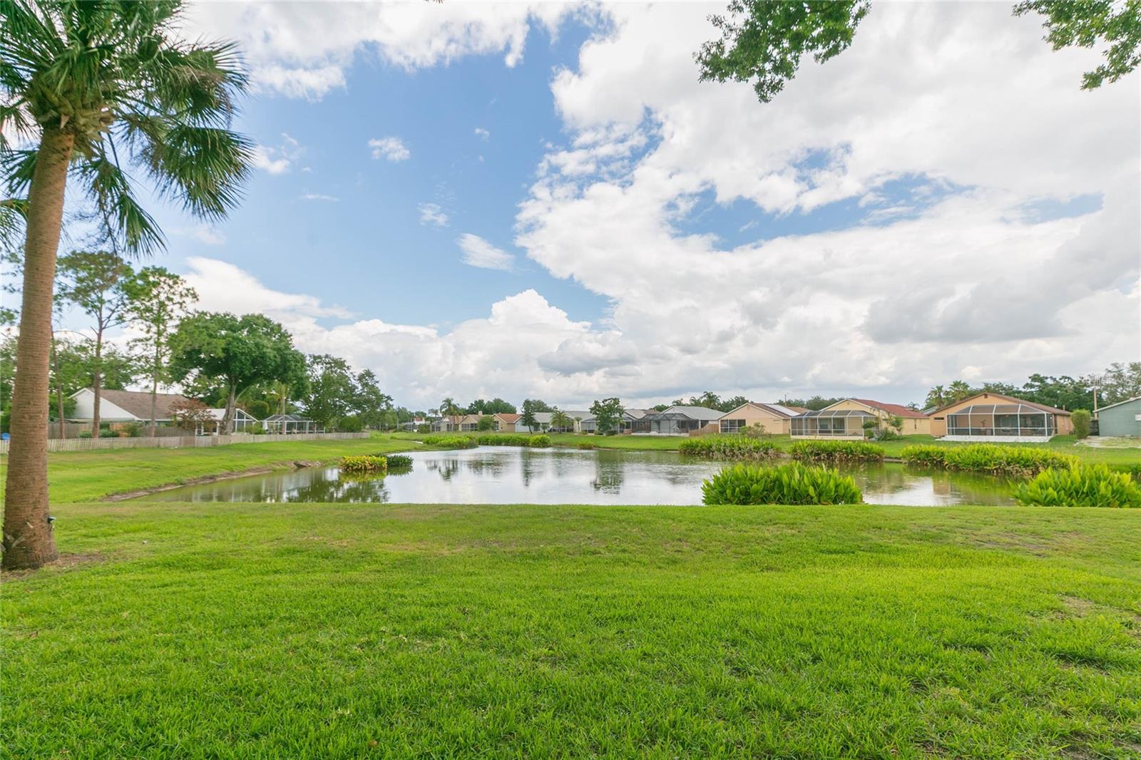 RANDOM OAKS PH I - Residential