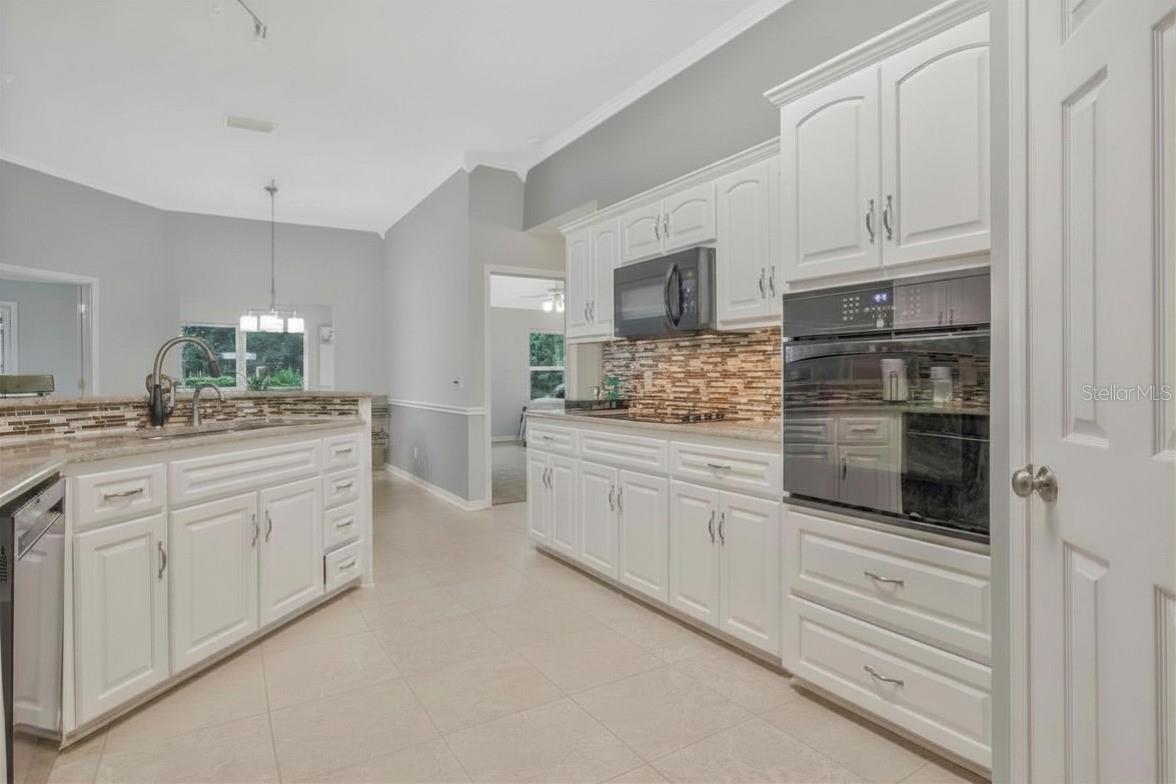 CORDOVA PLACE - Residential